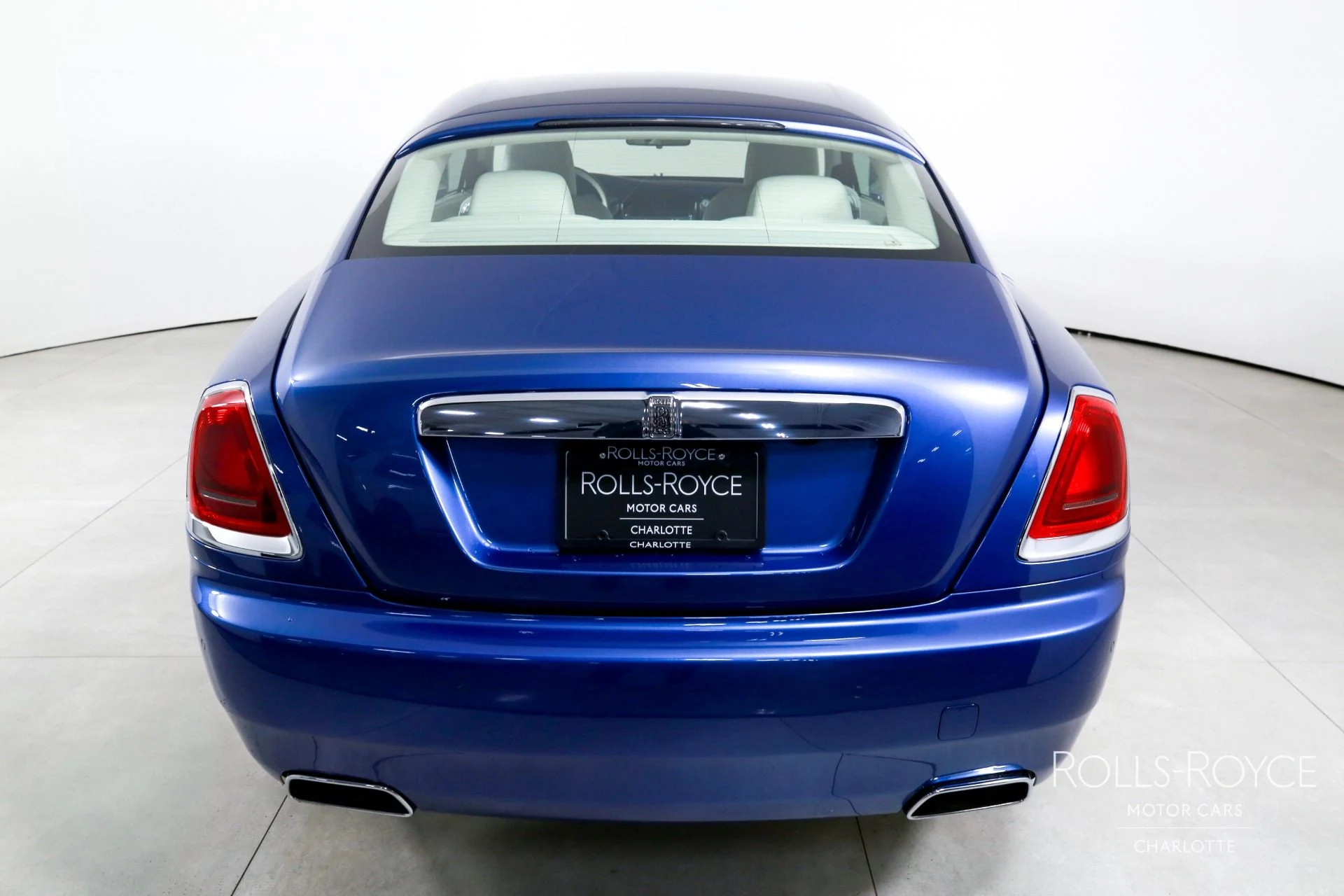 mph007_131496421_Used_2019_Rolls_Royce_Wraith_1771362503_779de36992