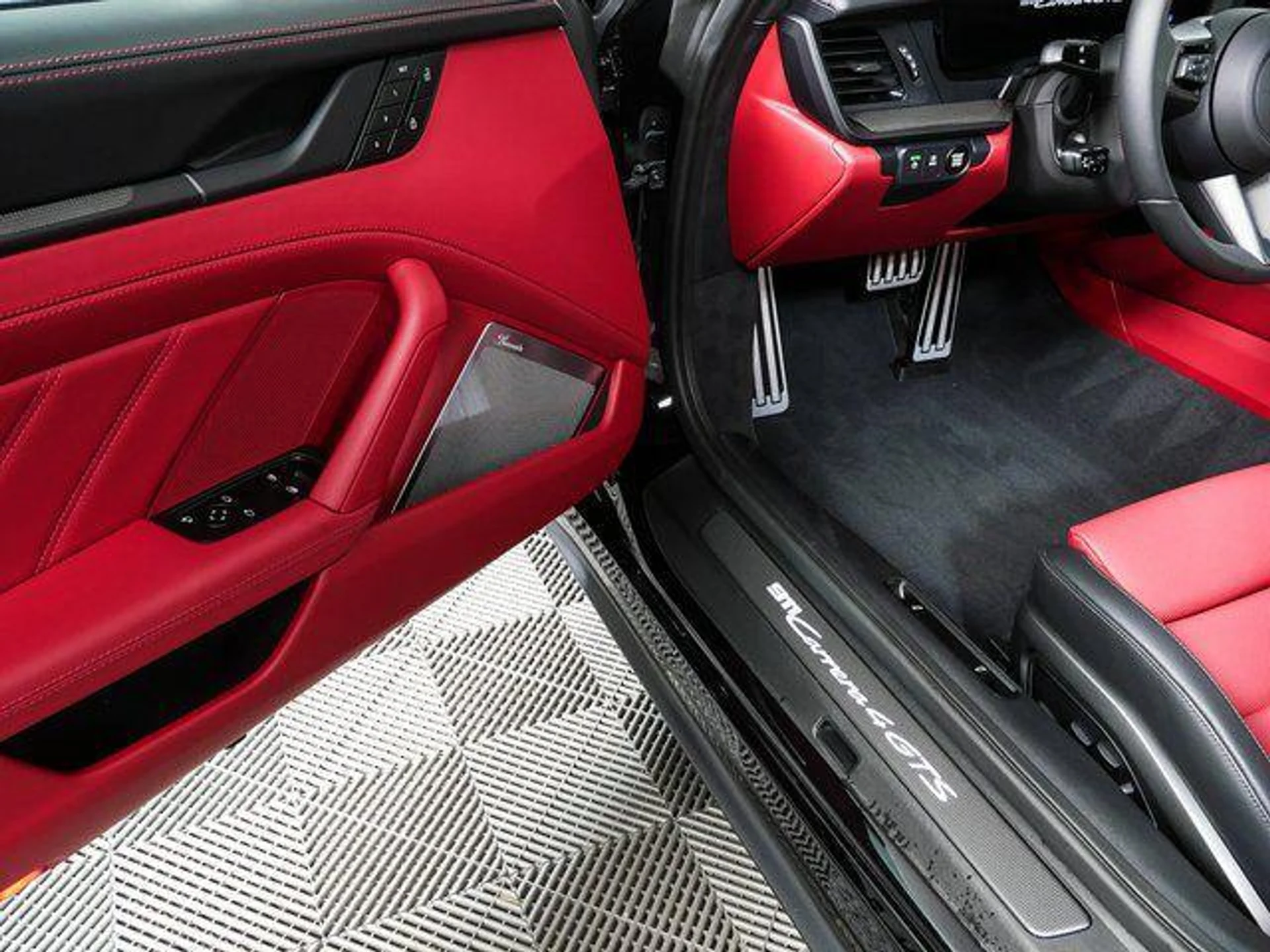 mph007_1327289668_i_Cxe_Ff_M_r_Pp_Nv_WZ_5_W9_Y_Gd77_Y_Y_a23be2ef17