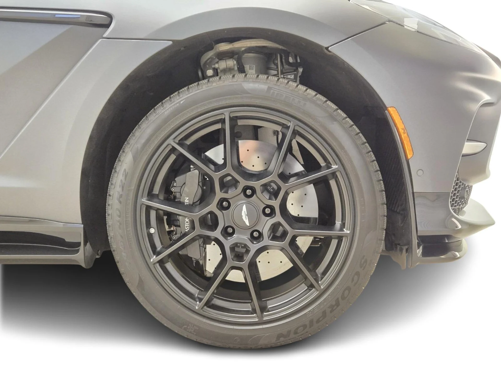 mph007_1334494469_Used_2023_Aston_Martin_DBX_707_1769582744_479b187d70