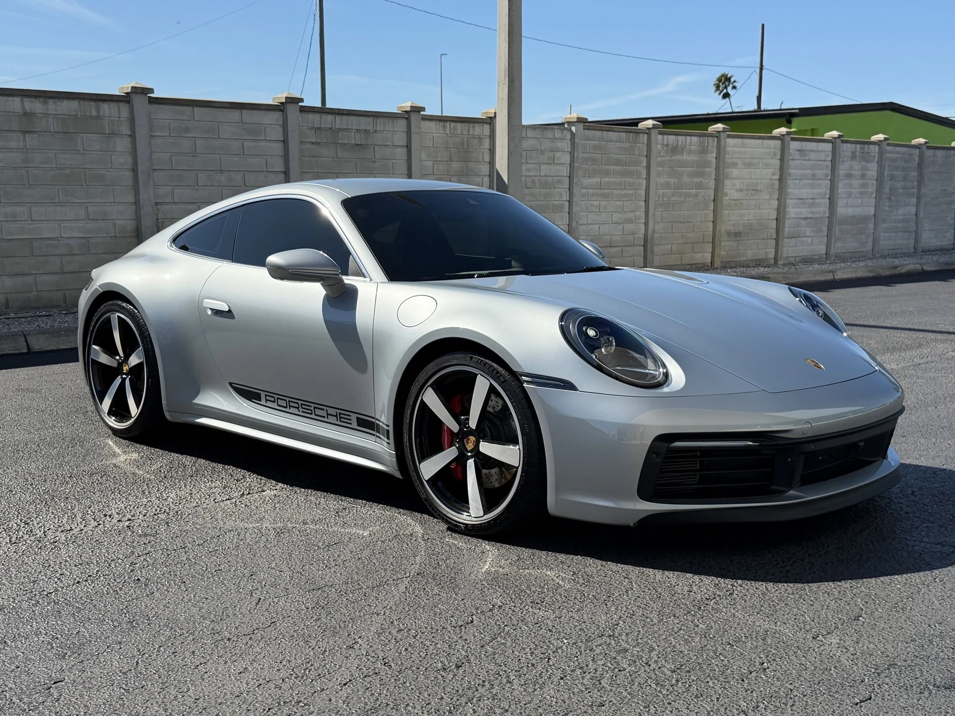 mph007_1351335813_23022b0a5f20429247c7cd133060d75cx_51d18bf0e1