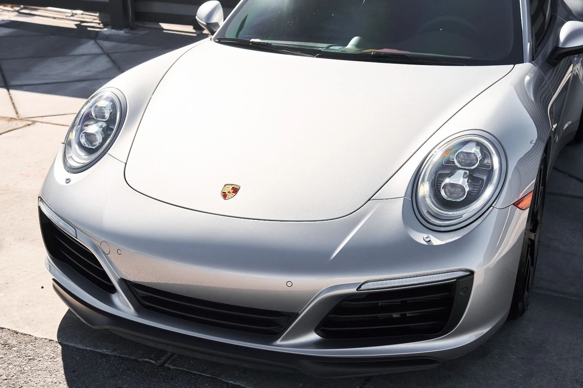 mph007_1358547693_Used_2017_Porsche_911_Carrera_4_S_1759899279_56edf38836