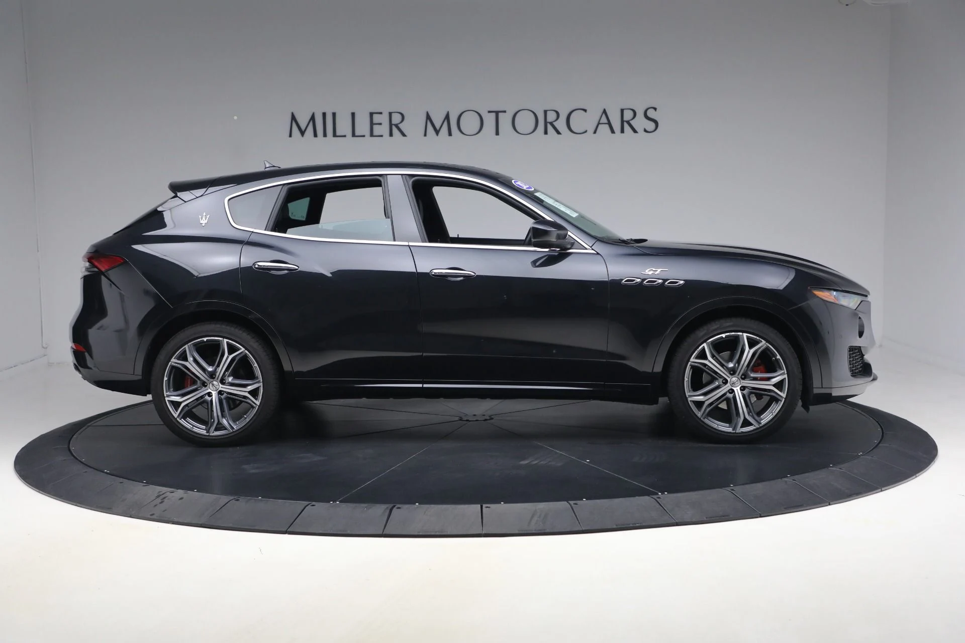 mph007_1362676467_Used_2023_Maserati_Levante_GT_1772662135_5b346268bf