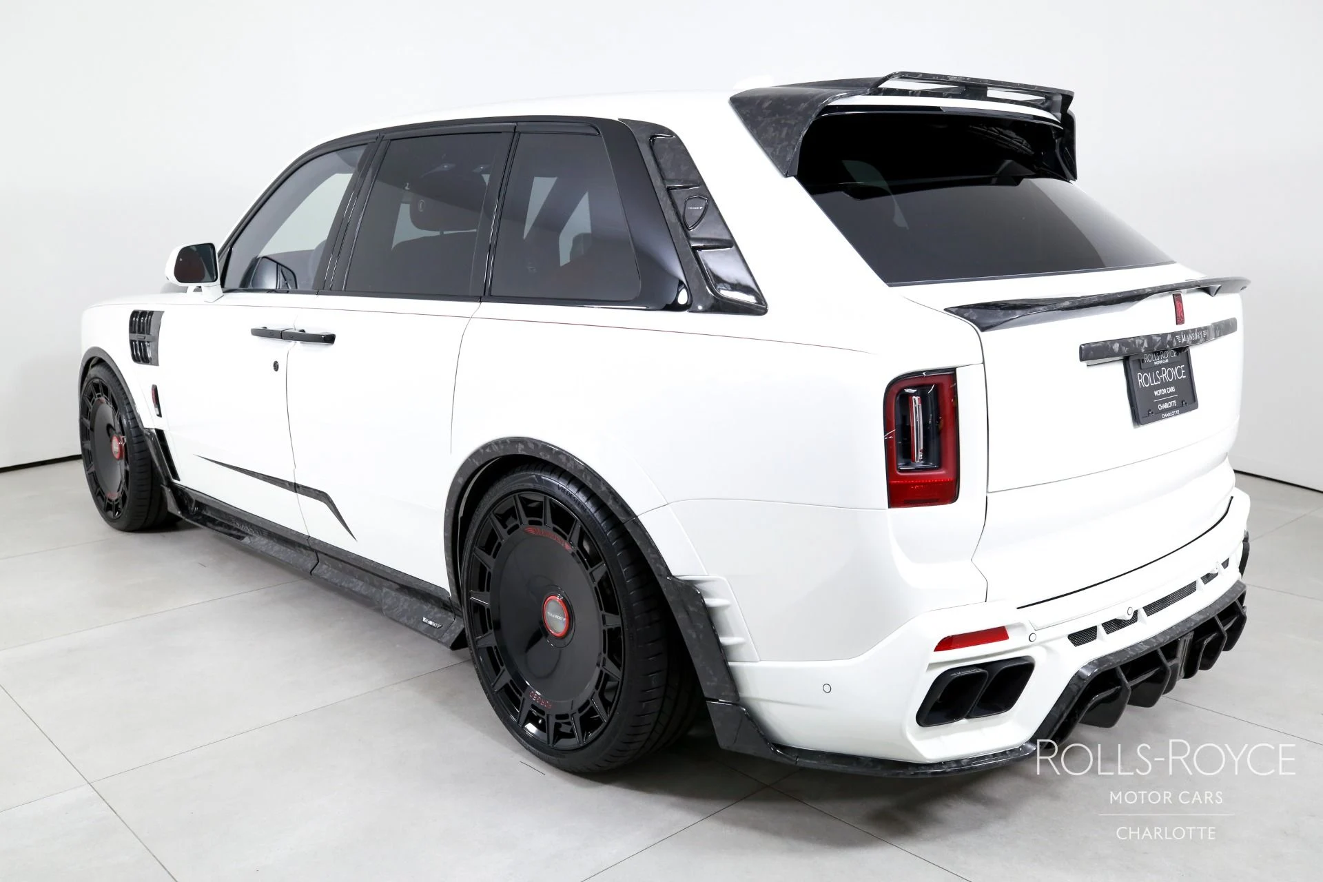 mph007_1365096804_Used_2026_Rolls_Royce_Cullinan_1789146466_2e39b436a2