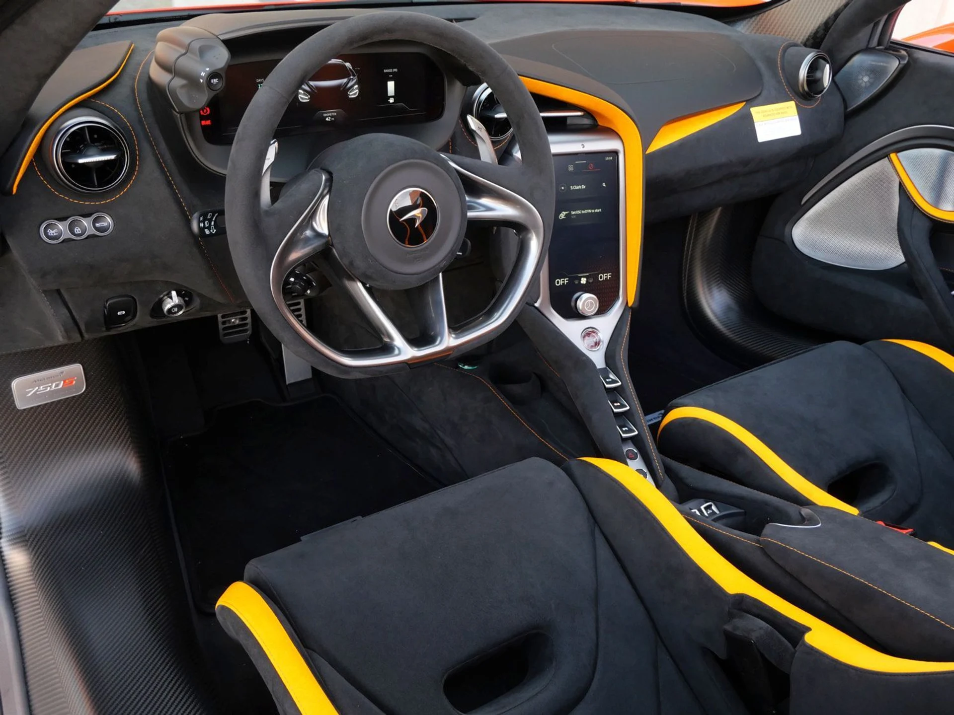 mph007_1371163292_2ca6876ae52539fea53f4643551a7551x_943d1b1164