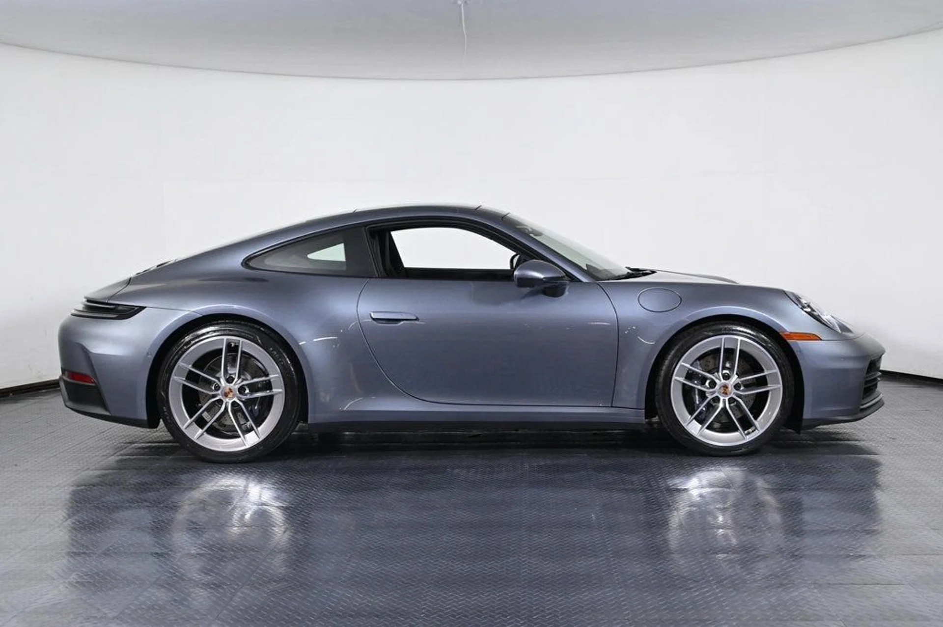 mph007_137287743_44b8635c7f994786bfb34bfba8a21c6e_1156d07b0c