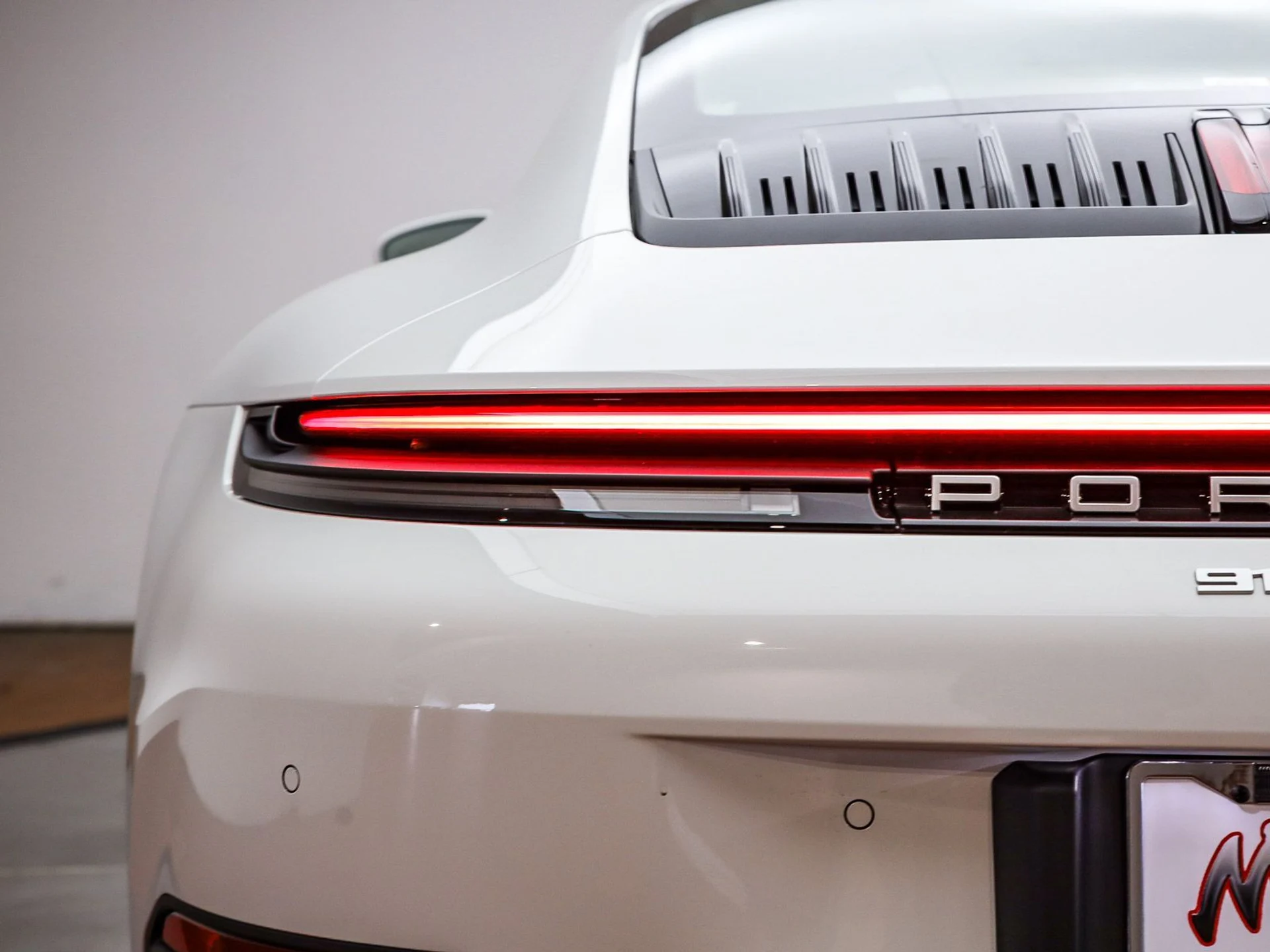 mph007_137789185_88a66db2c77d4eadd8c496cc8cbe6832x_06f5a75218