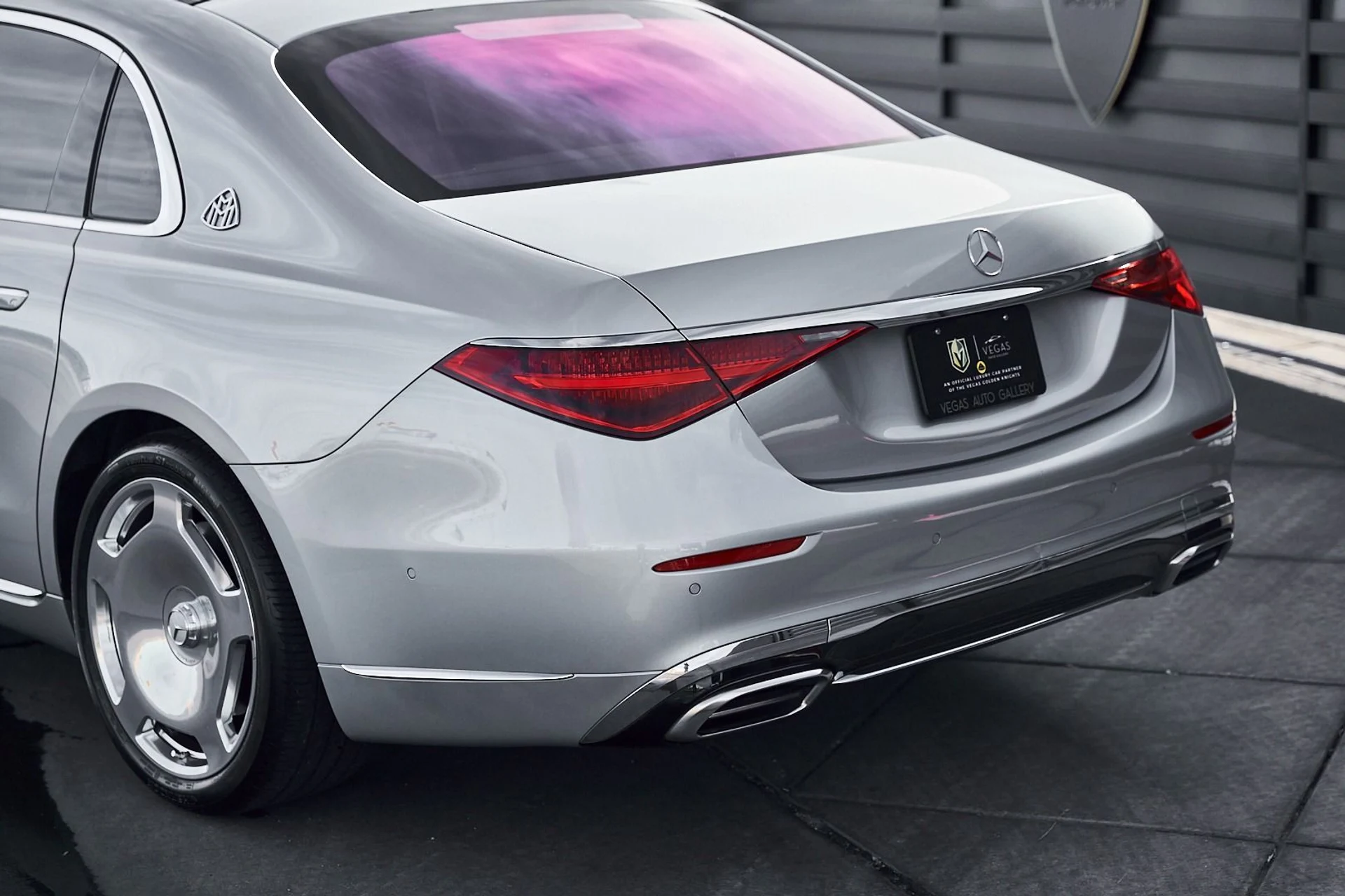 mph007_1386884570_Used_2021_Mercedes_Benz_S_Class_Maybach_S_580_1771643092_3c4de9f114