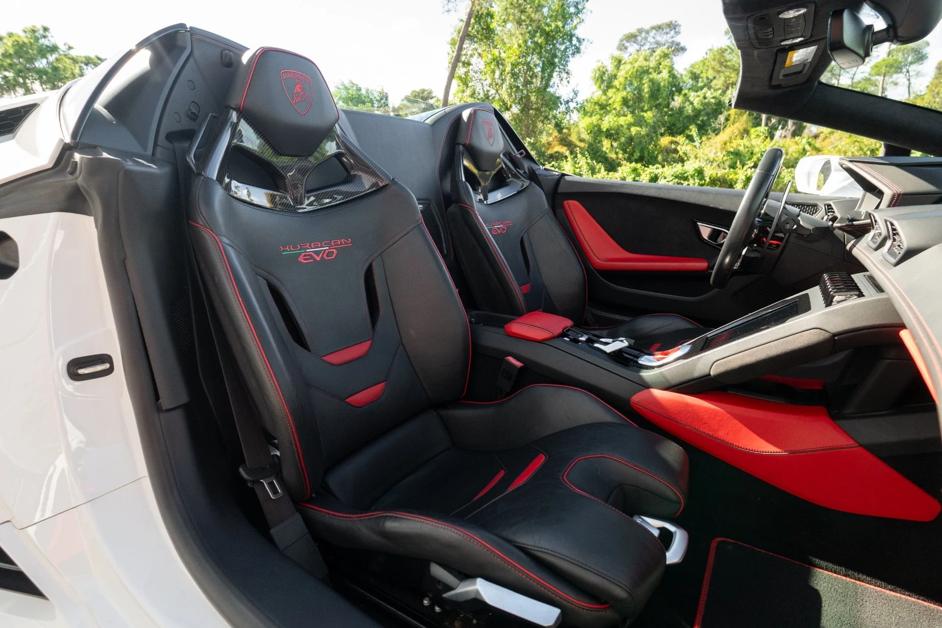 mph007_1386937578_Used_2021_Lamborghini_Huracan_EVO_Spyder_1766013013_f0c264f0ce