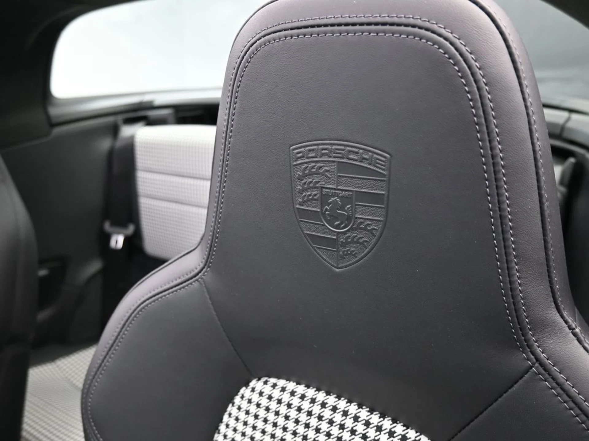 mph007_1389063171_fdb5d08149b12c4c5d6619f0bc05869d_cf93704a34