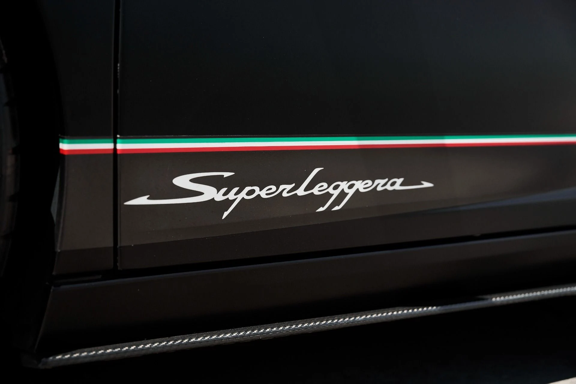 mph007_1389923445_Used_2010_Lamborghini_Gallardo_LP_560_4_1781313824_d0ef56e7b3
