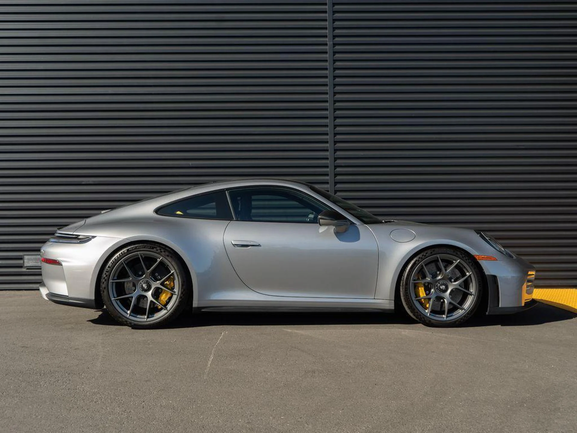 mph007_1393845818_Tl1_A_Hr_AI_Xg_F_Kw7_O_Bb_Bd_WP_Kpspog_7e910c24f7