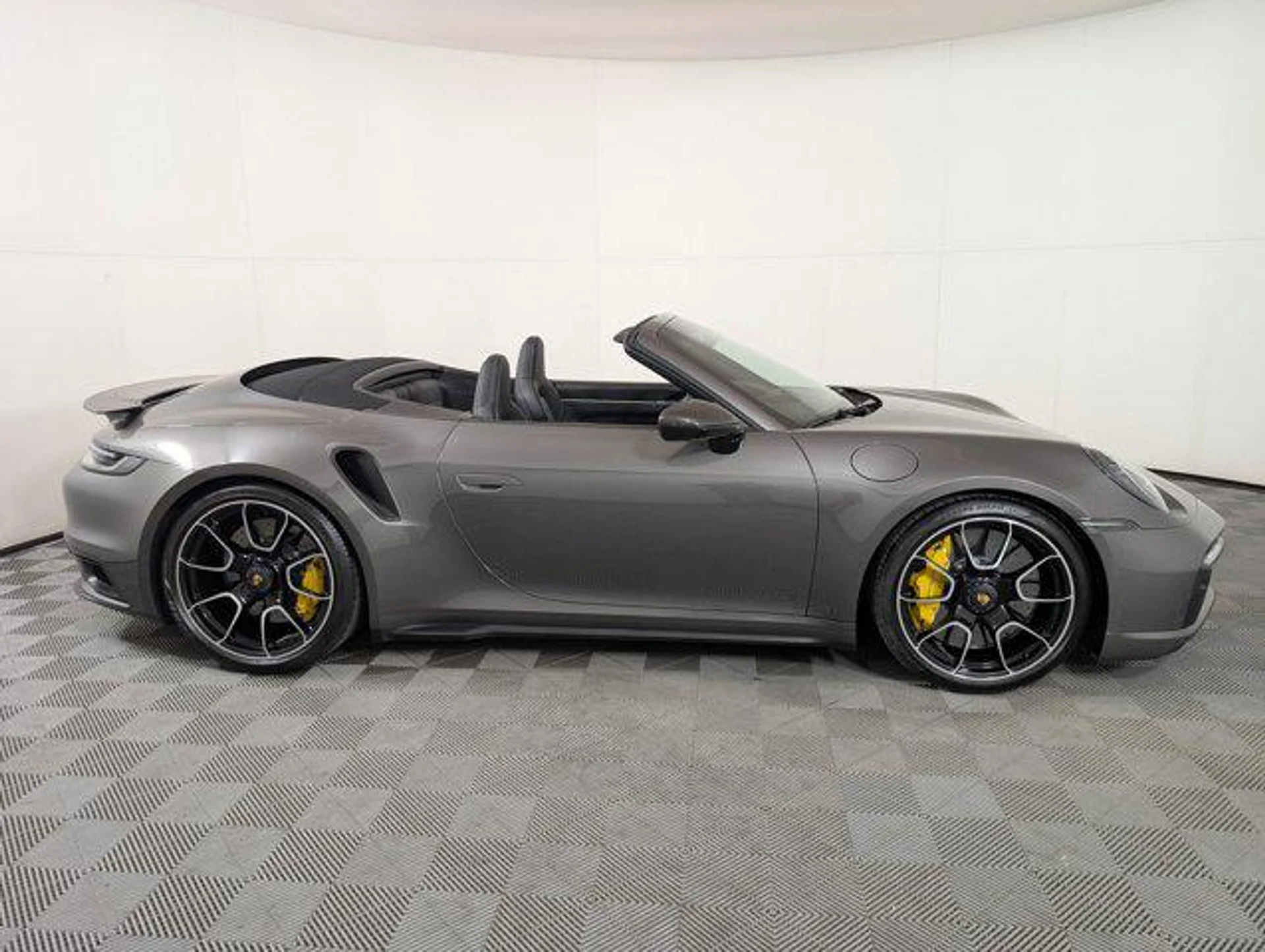 mph007_139597268_j_MF_Xl_Ljv_Lrihf_Z_Uh0_Ffcr_EG_7j_JI_c324ba469d