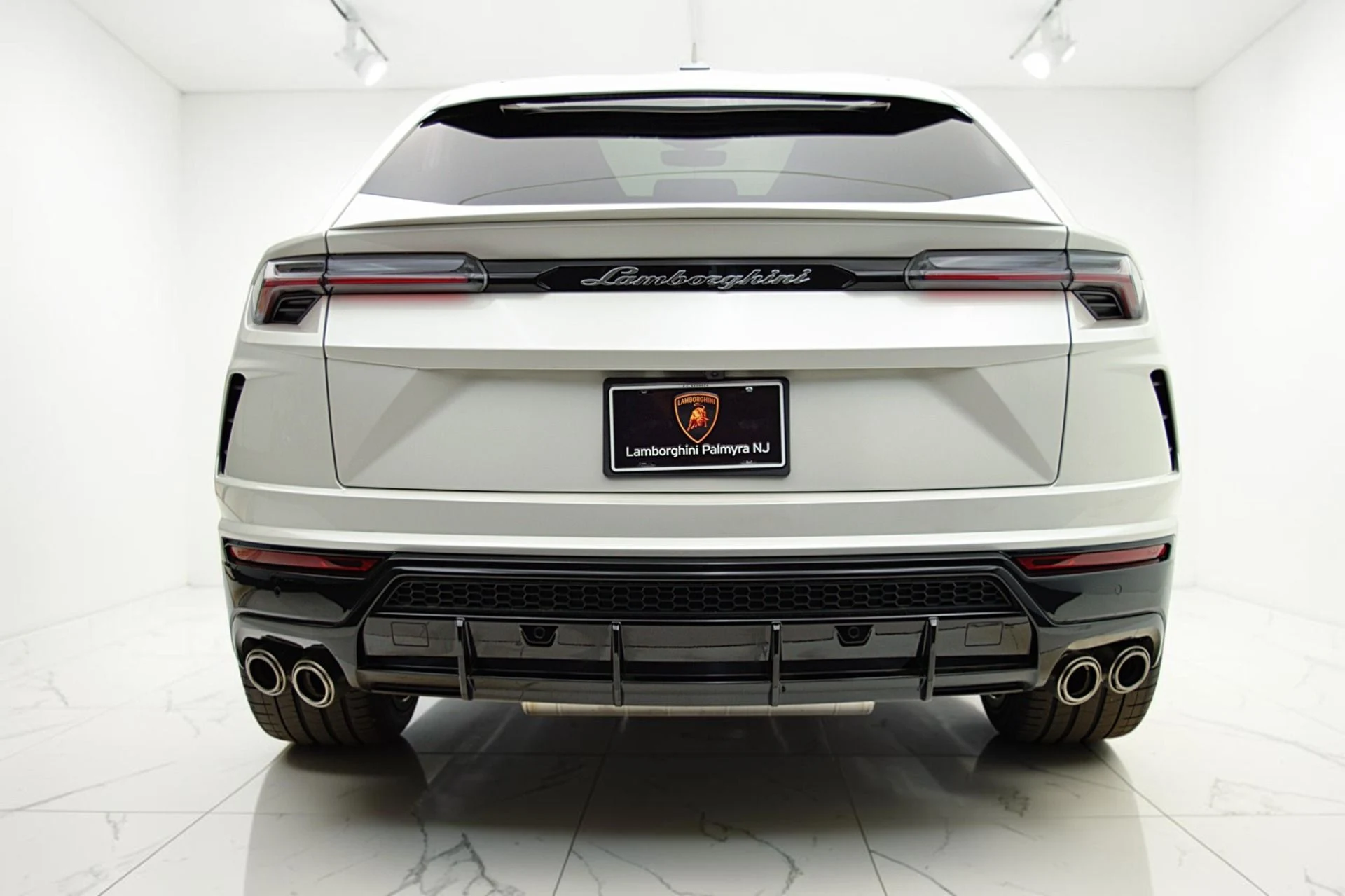 mph007_1397647218_Used_2022_Lamborghini_Urus_SELEZIONE_PRE_OWNED_CERTIFIED_8bdf2bdcfd