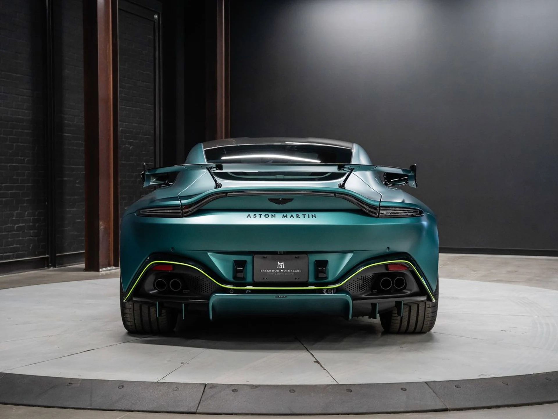 mph007_1398421366_aston_martin_vantage_2023_7012e6e74f