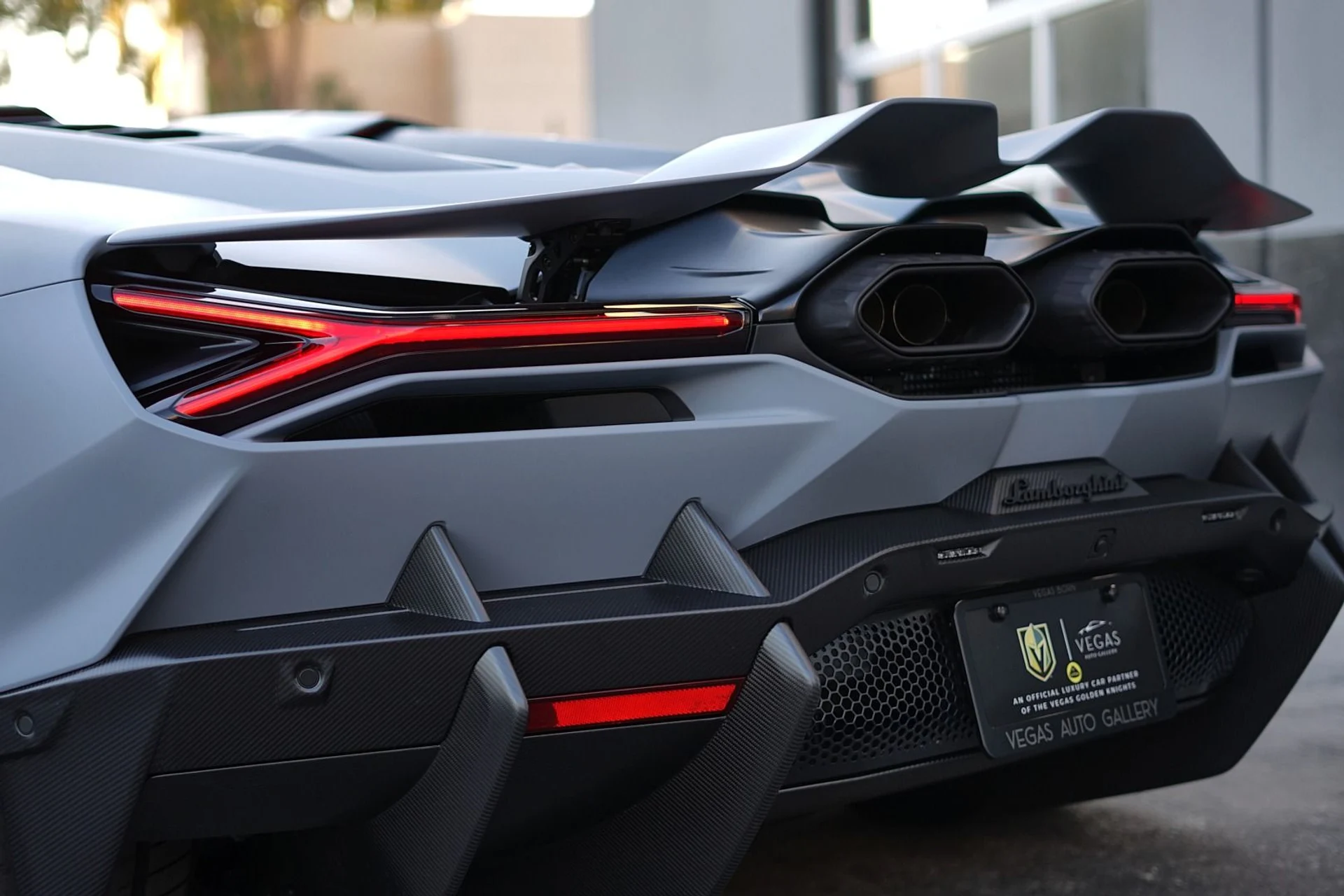 mph007_1404882080_Used_2024_Lamborghini_Revuelto_Base_1732929046_a348457874