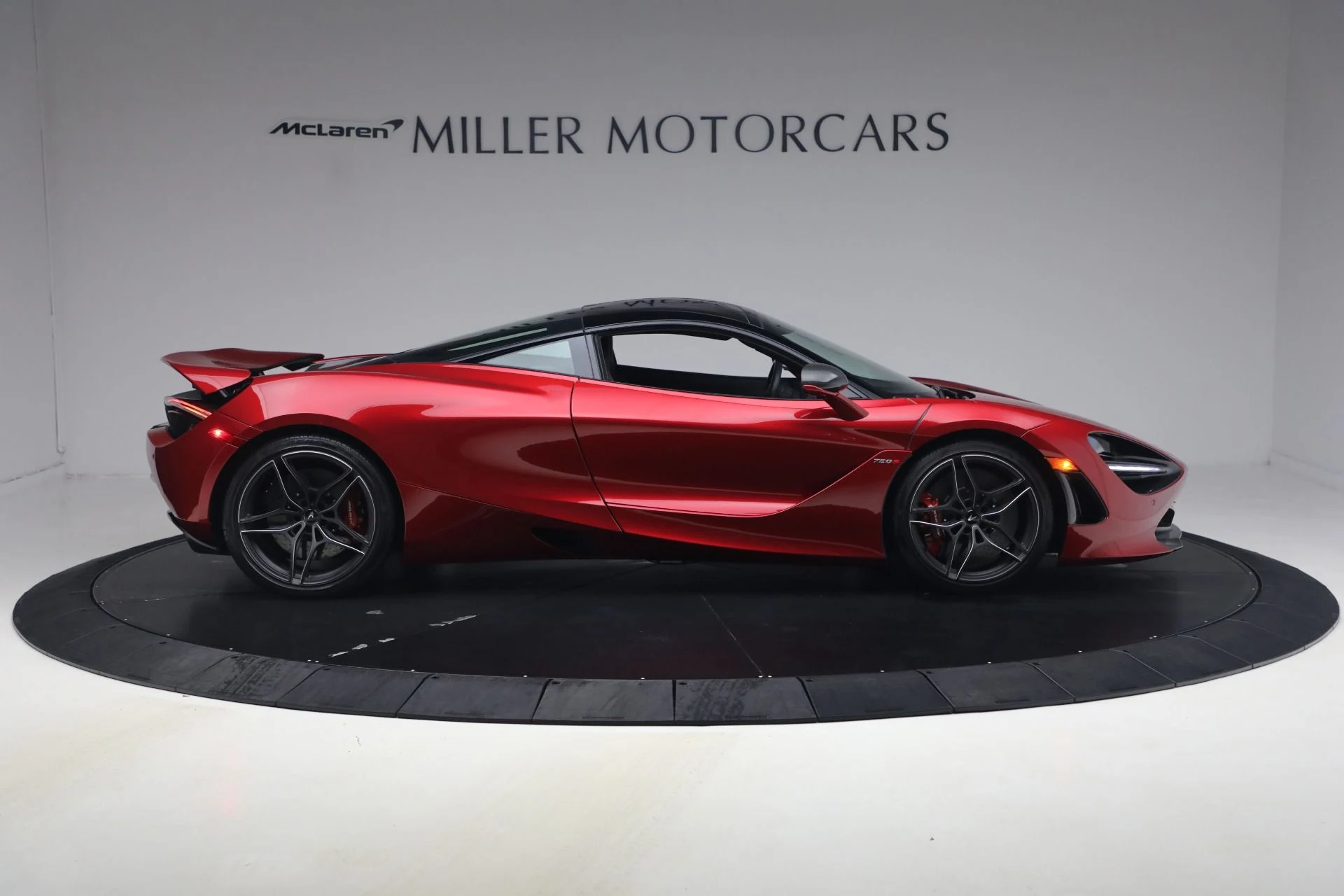 mph007_1419841280_Used_2019_Mc_Laren_720_S_Performance_7792593f8d