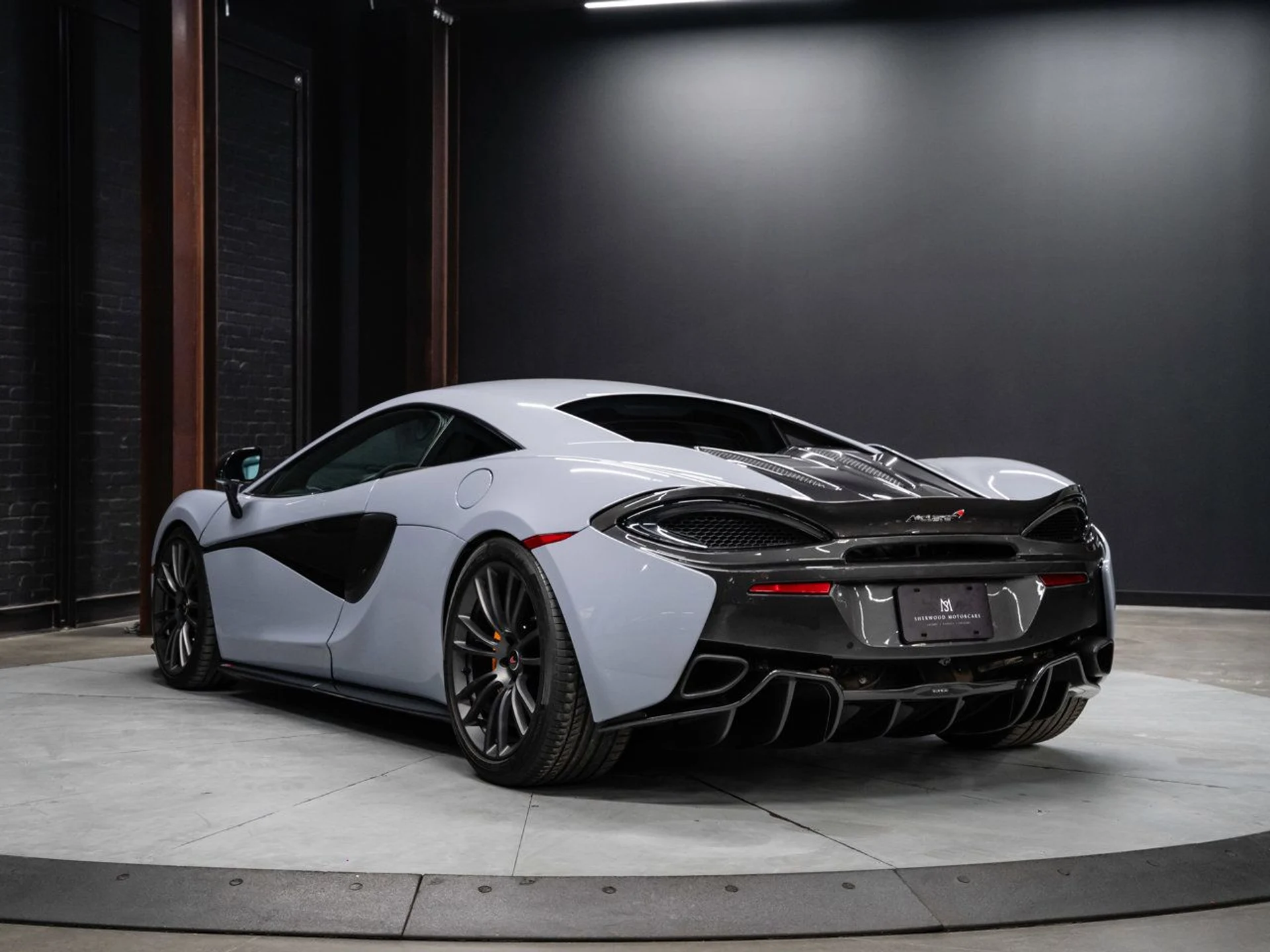 mph007_1429487493_mclaren_570s_2017_cf36794b7d