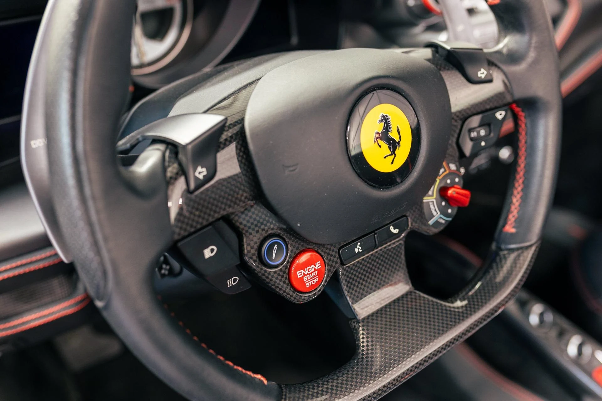 mph007_1436672060_Used_2021_Ferrari_F8_Spider_SPIDER_1783857418_9c75314a00