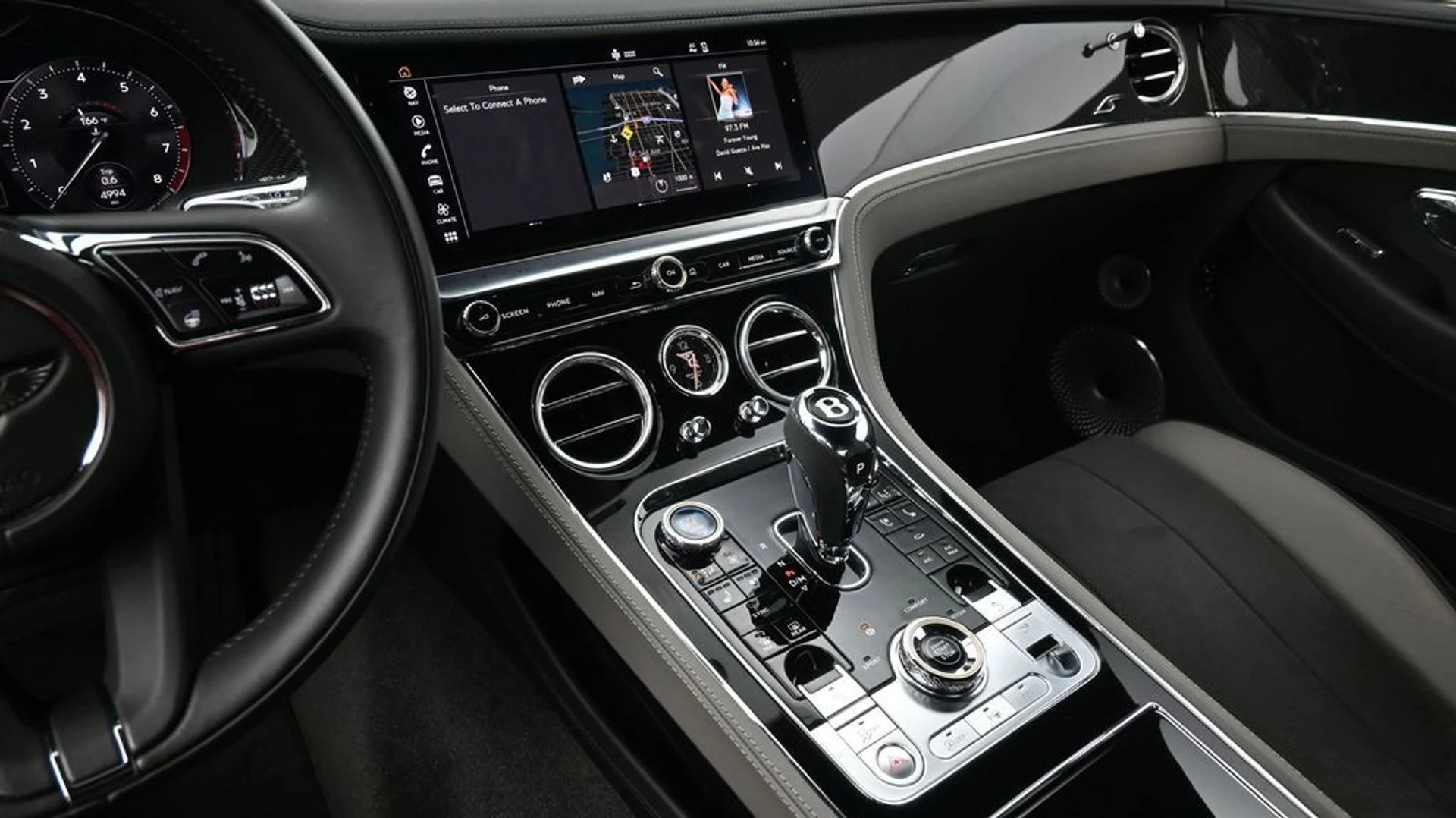 mph007_1438909584_14c7dc89e4279c06626d27e28db05895x_a61f29e502