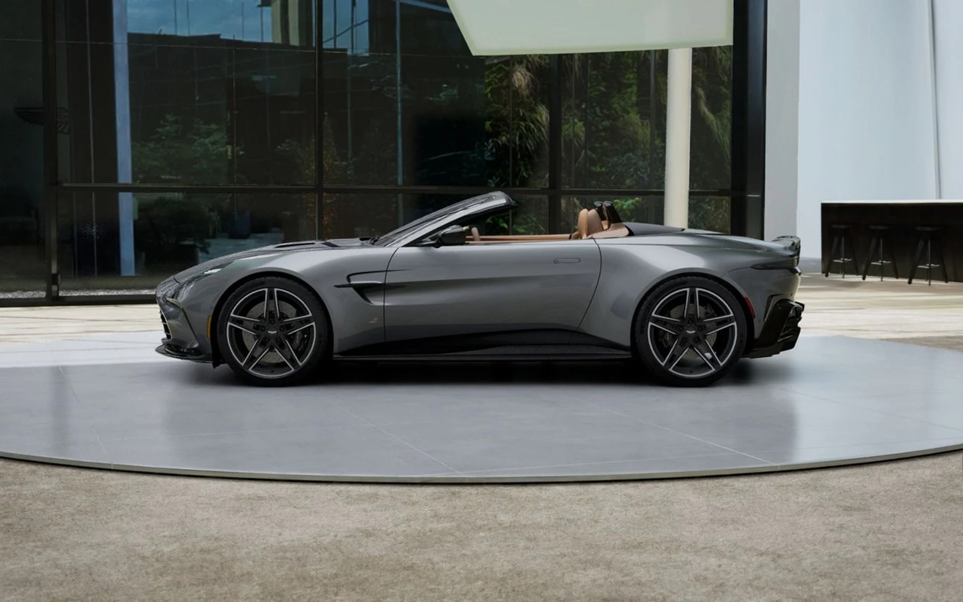 mph007_1440480438_New_2027_Aston_Martin_Vantage_S_Roadster_bf2a8377d5