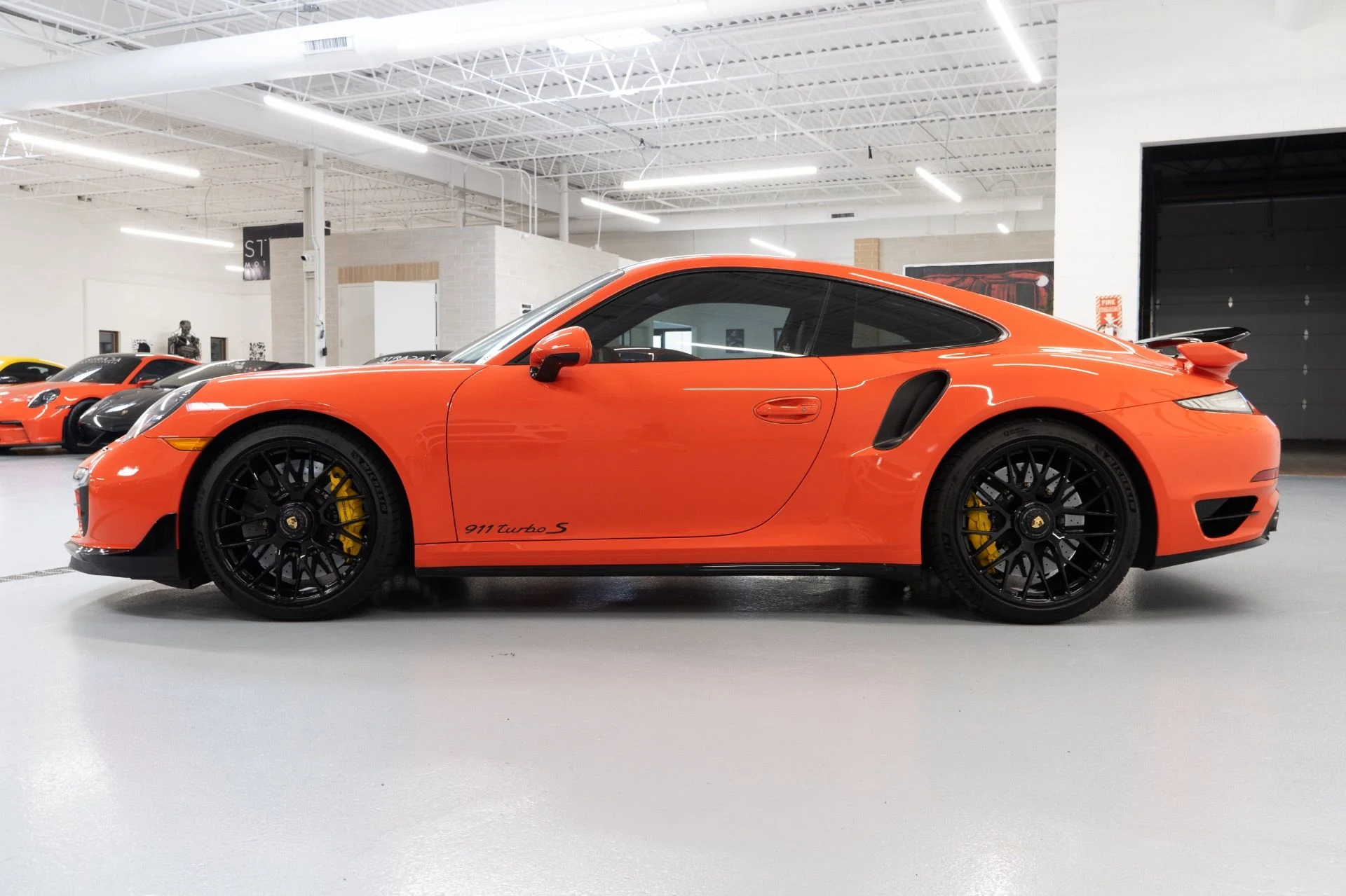 mph007_1447699454_Used_2016_Porsche_911_Turbo_S_1752691183_d61d765fa3