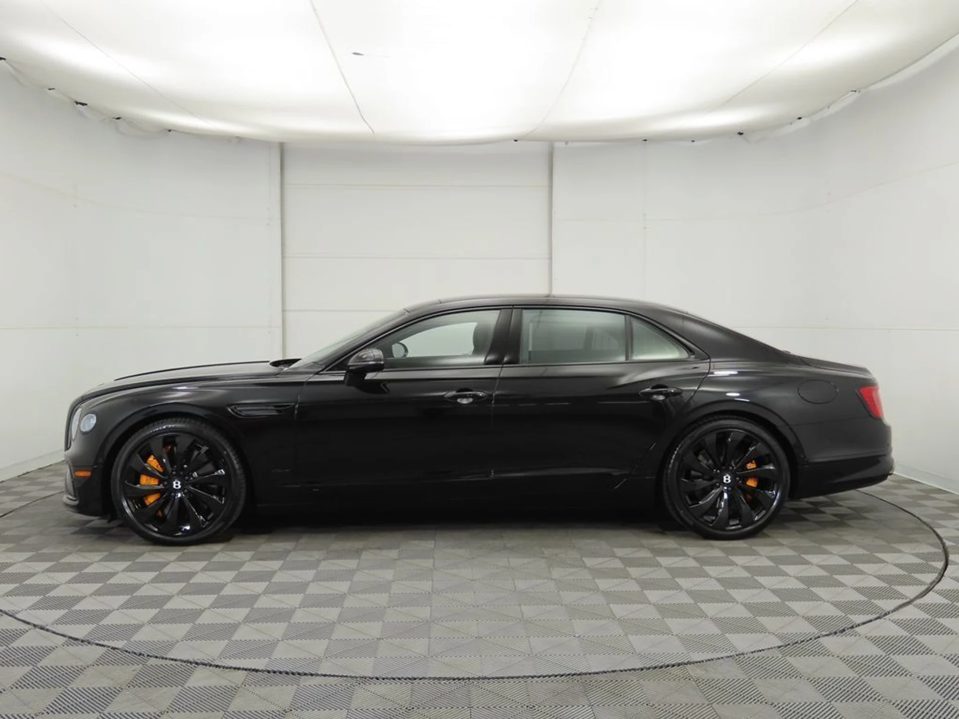 mph007_1449970956_new_2025_bentley_flying_spur_8119_22943437_8_1024_169e82e9ff