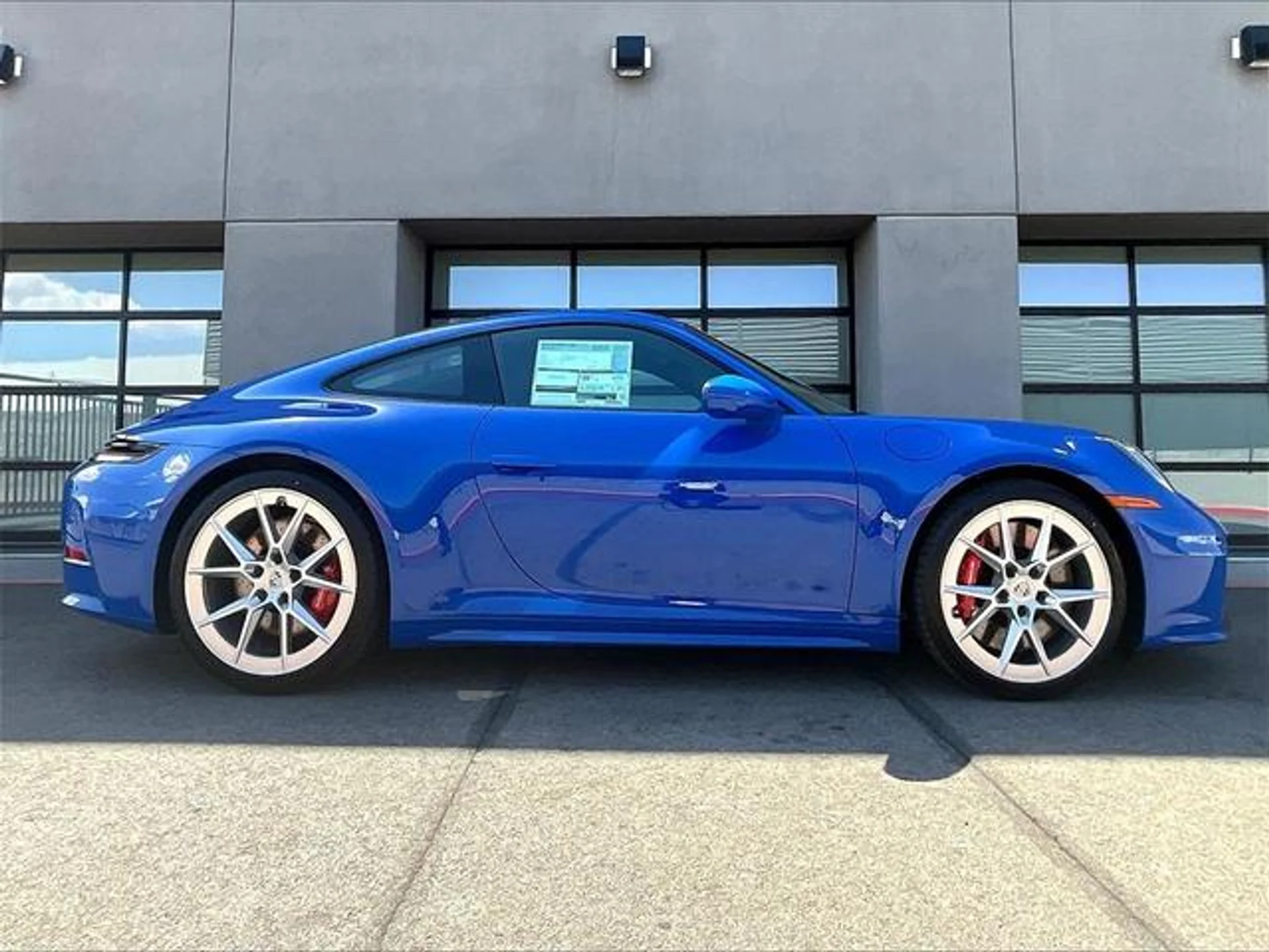 mph007_1452748771_Cu_SJU_7qoe_O_Zz_Pav_GT_Nijc1xedh8_1d50a39e0a