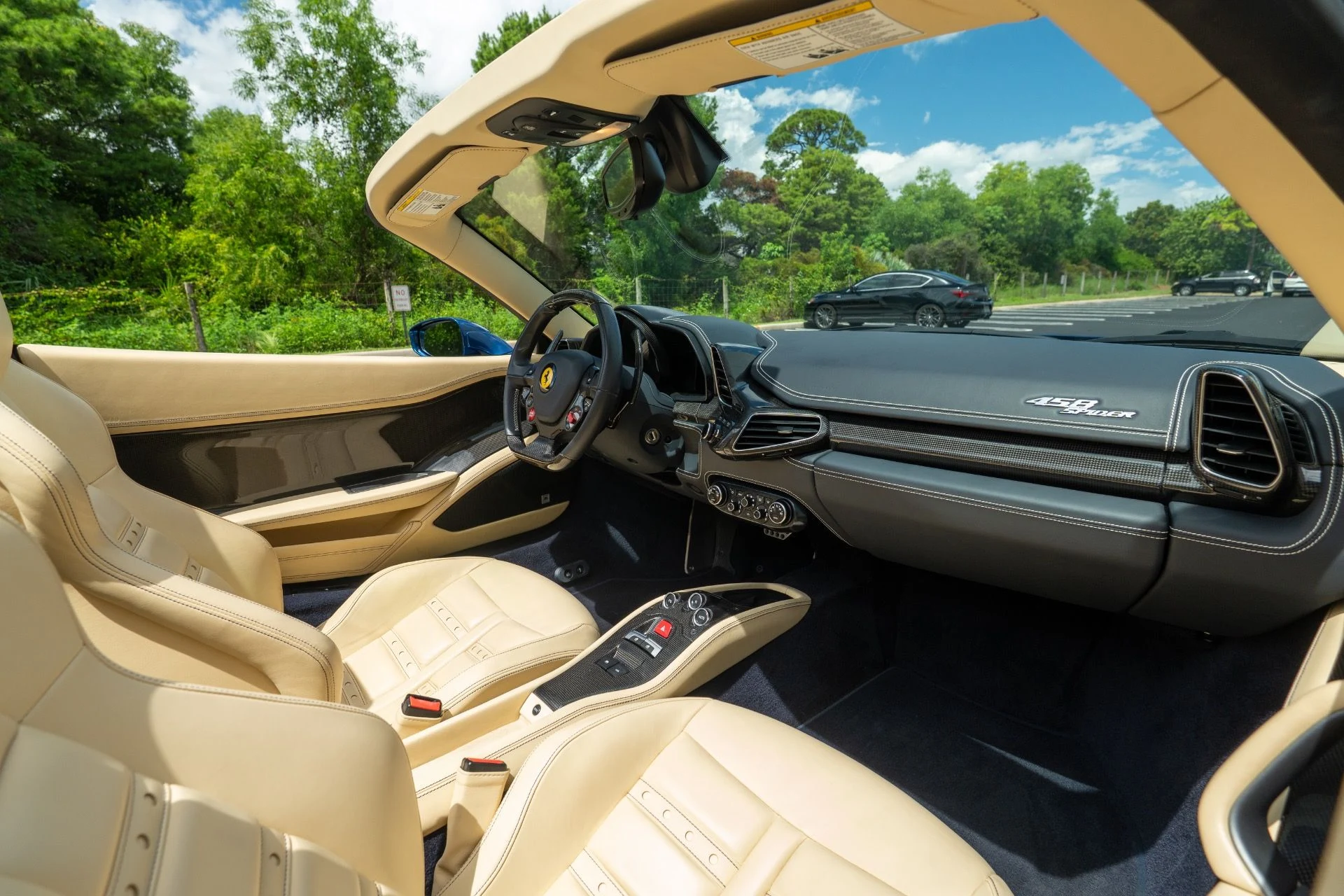 mph007_1461230162_Used_2014_Ferrari_458_Spider_1757965695_b28b6765e3