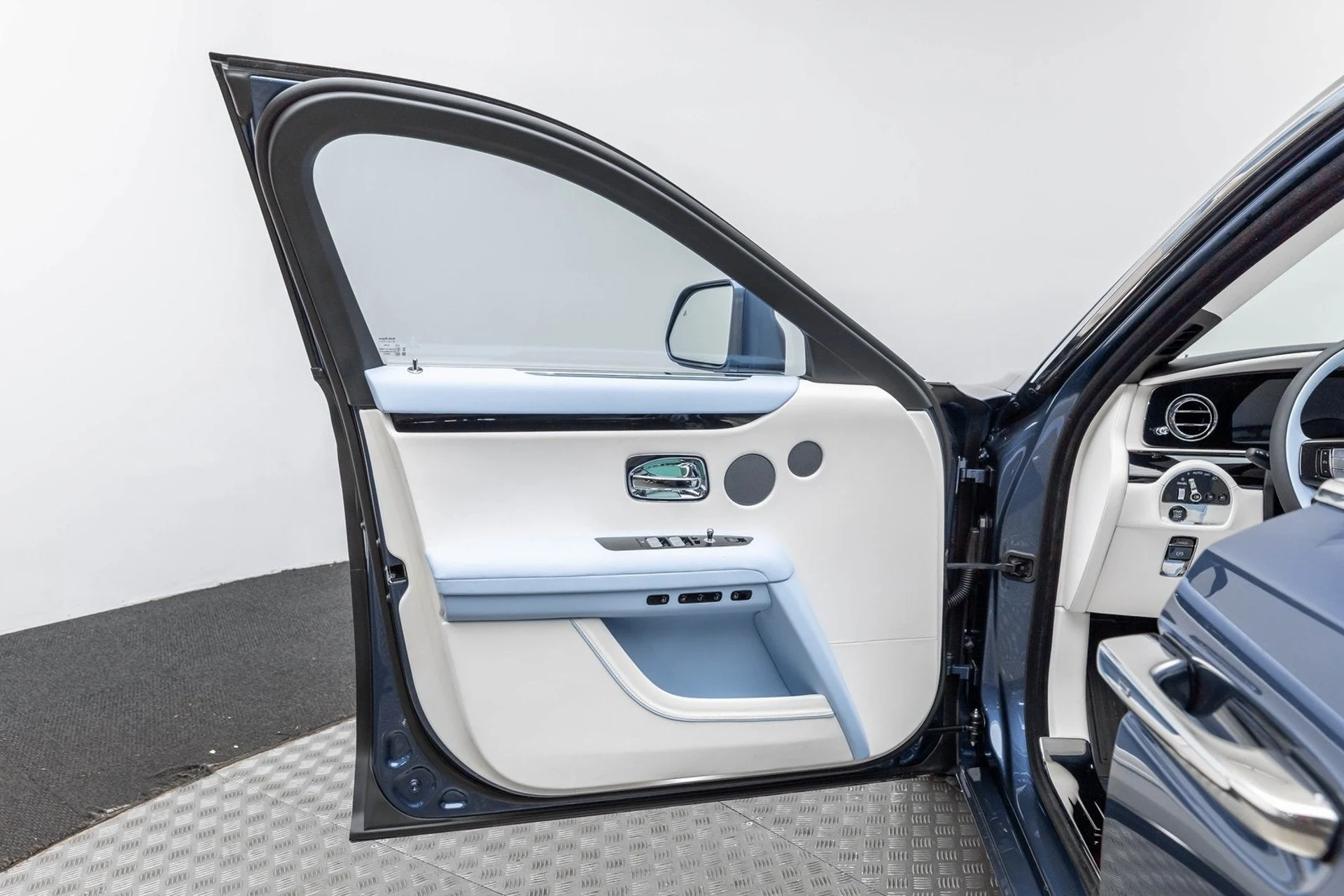 mph007_1464431150_8_1ed660c71b