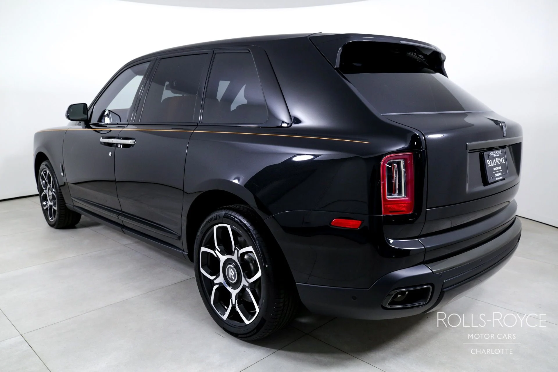 mph007_146464727_Used_2024_Rolls_Royce_Black_Badge_Cullinan_1746460857_7ad2f90699