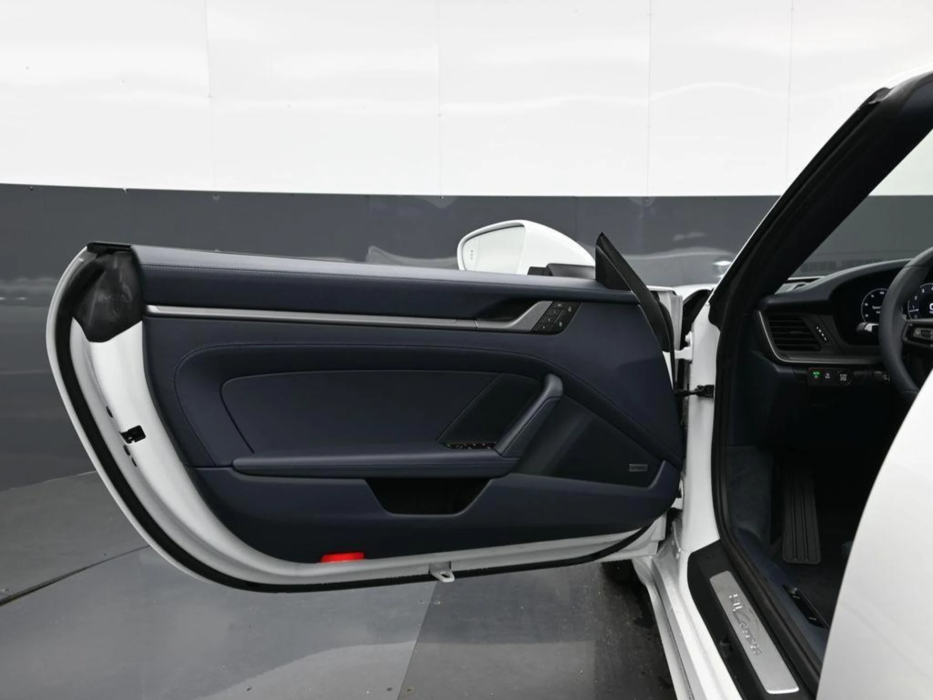 mph007_1476557152_NVYDK_Al_Sj_Sbv6b_CA_02_ZK_To_Kf_Df0_ffdc51cf41