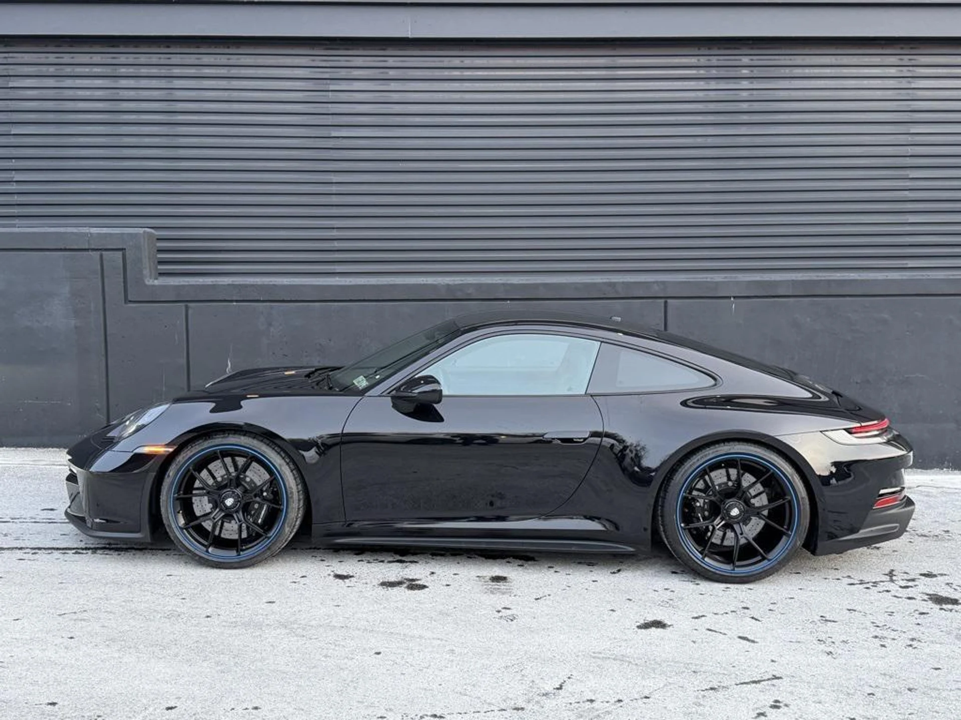 mph007_1482207708_c_K_Zgz_Pi_G9_Ty_YR_6_On4_wb_Fp_JO_8_NI_8f6b962307