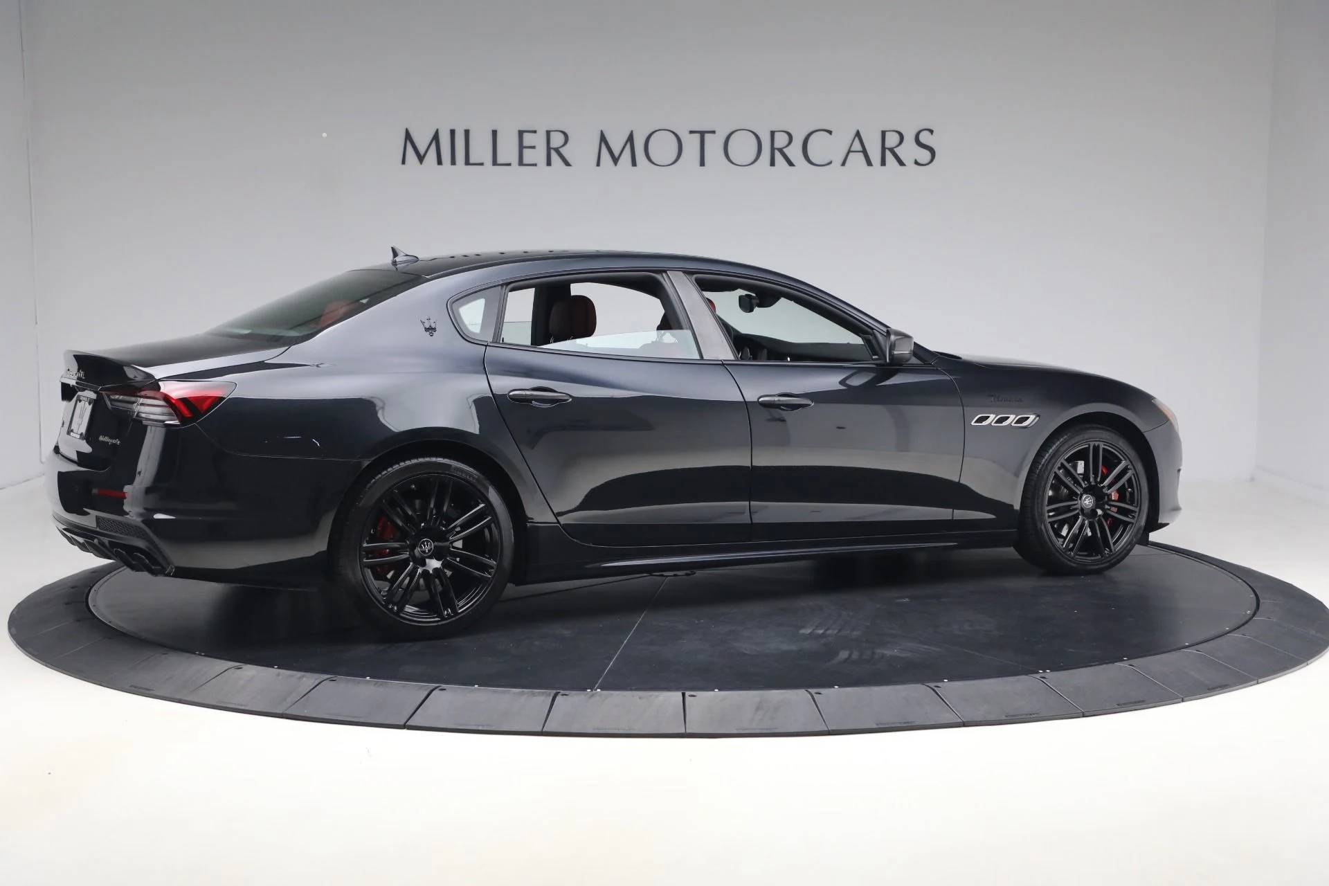 mph007_1487273678_Used_2022_Maserati_Quattroporte_Modena_Q4_1776360764_95e66890d5