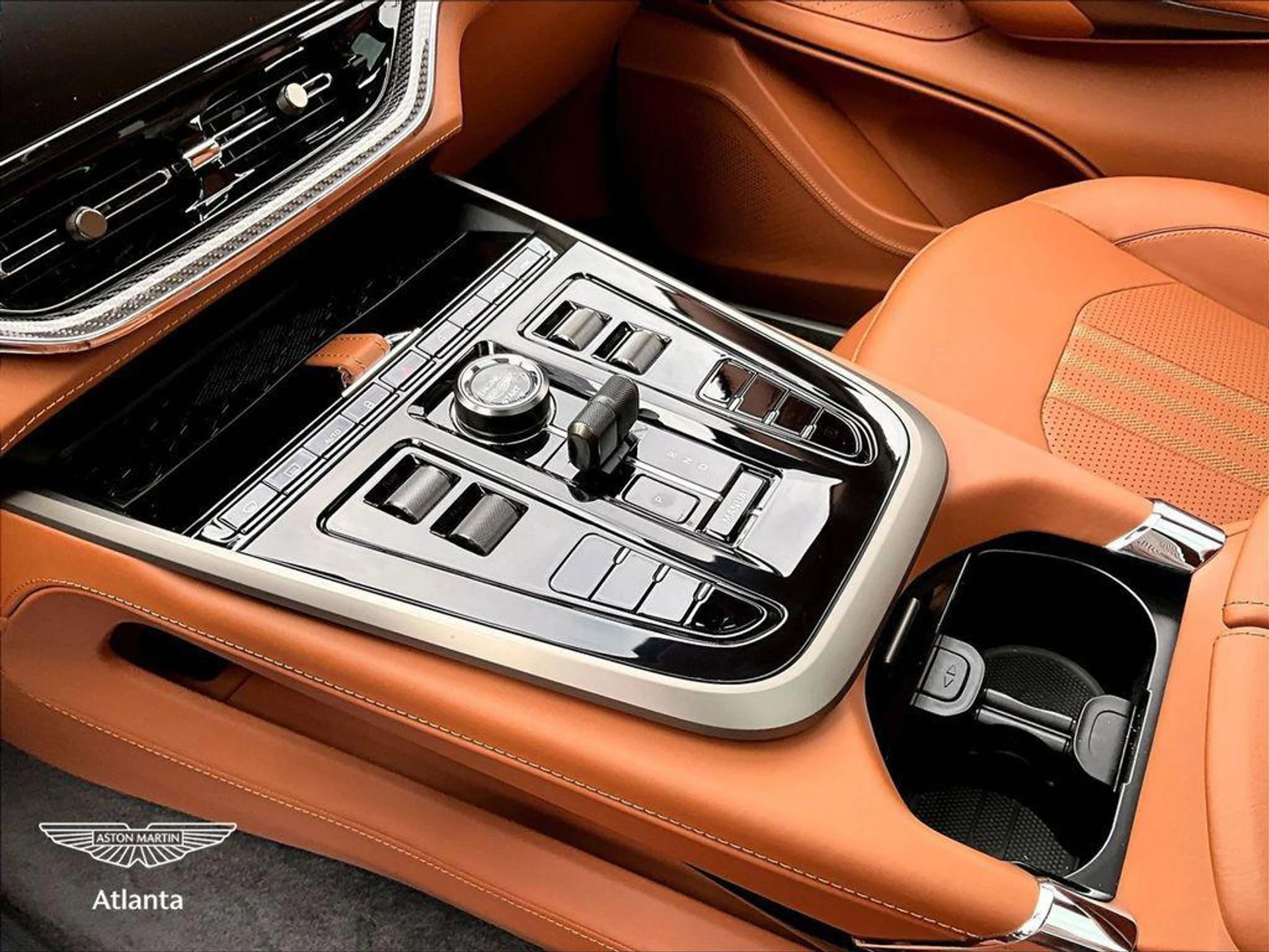 mph007_1488511249_U_Ceai_TW_8_Seh_Vyzq_X_Rnamvi_Pd_Ry_Y_4b05093835