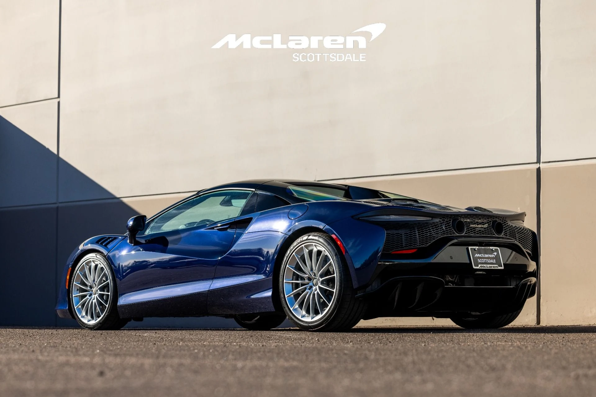 mph007_1490305528_Used_2025_MCLAREN_ARTURA_Performance_1792178036_e9ebc7b075