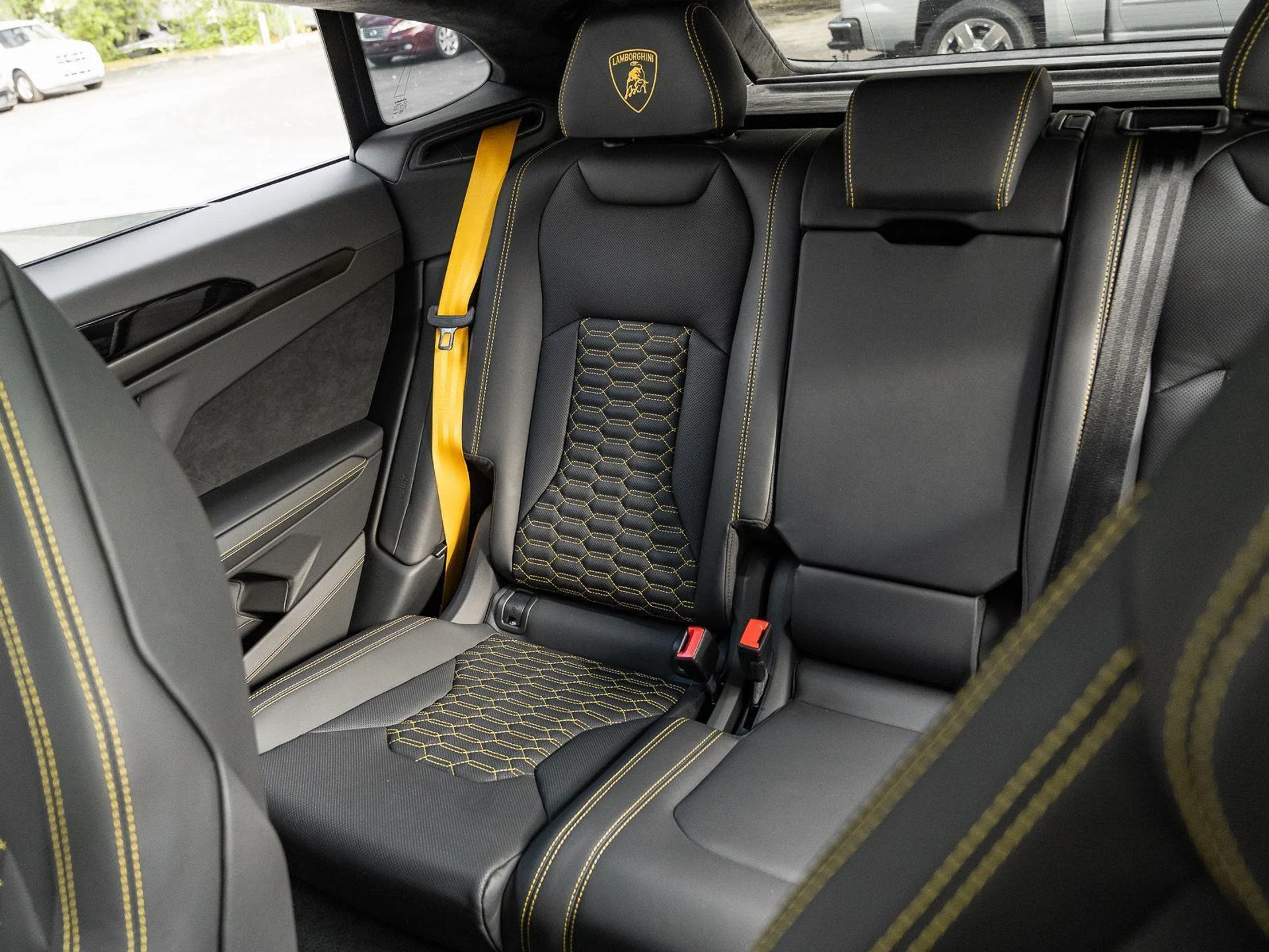 mph007_1491936515_Used_2022_Lamborghini_Urus_AWD_1777086159_96bea27f79