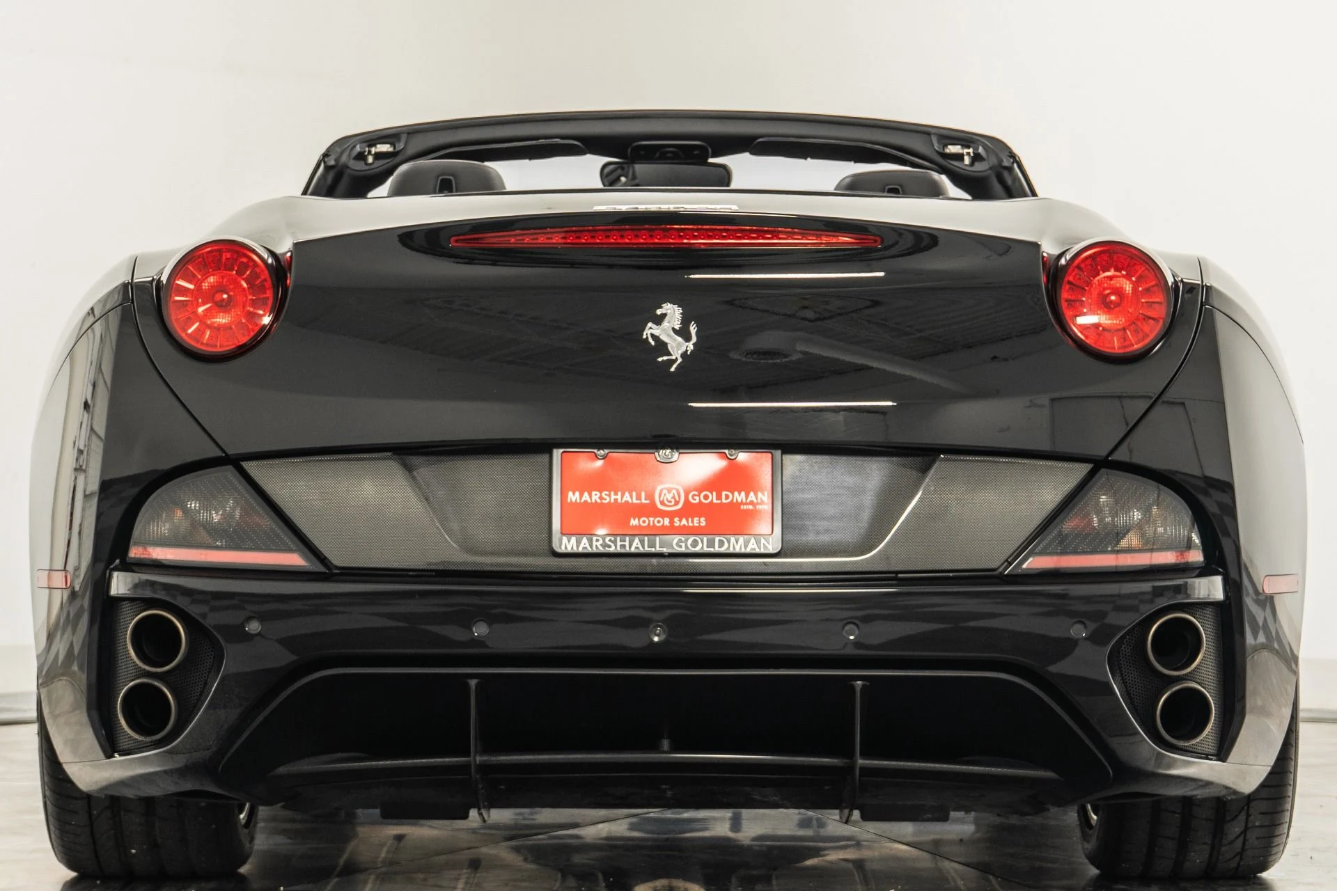 mph007_1507416879_Used_2011_Ferrari_California_1760563898_f02d16c91a