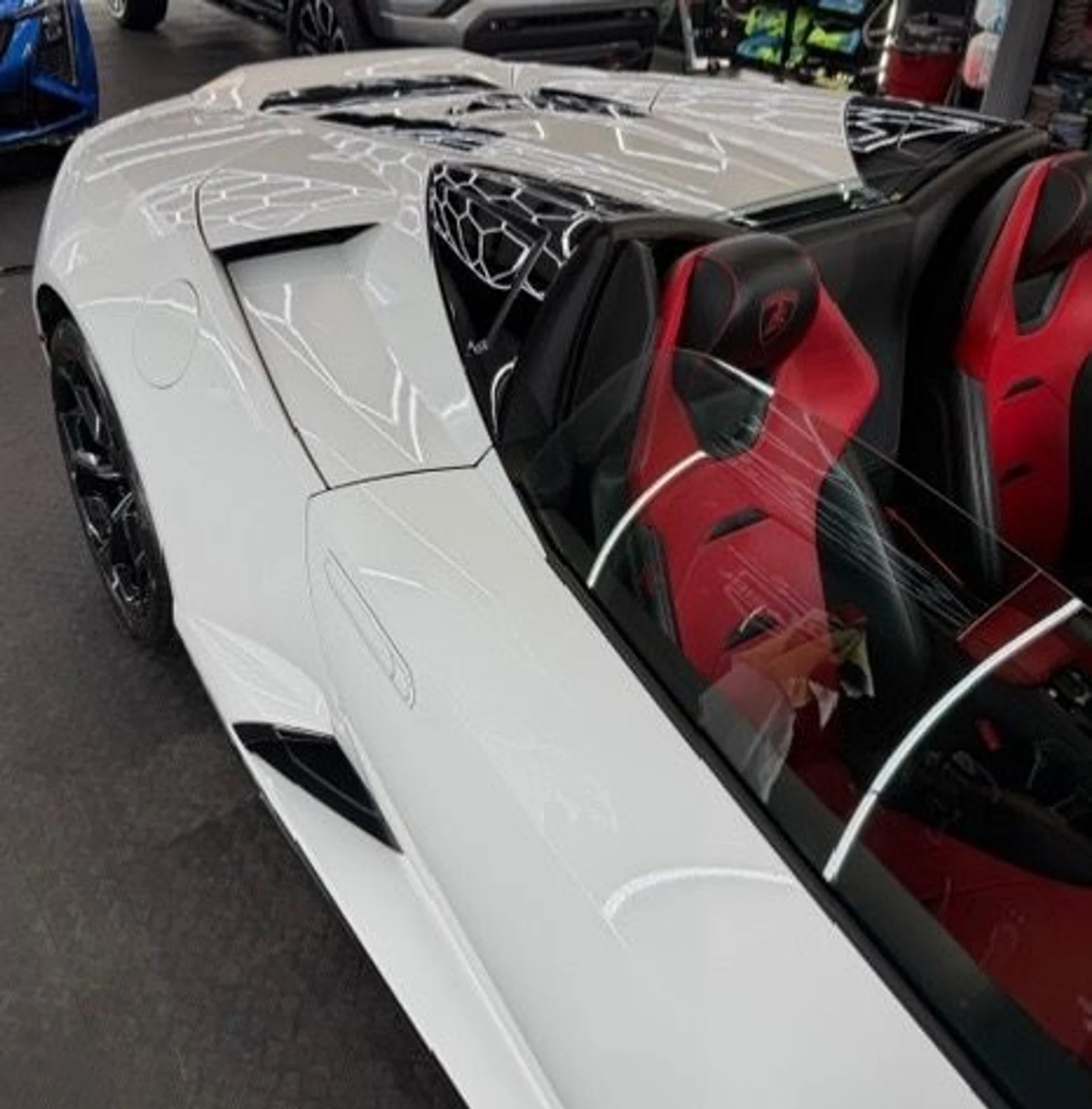 mph007_1511743852_Used_2022_Lamborghini_Huracan_EVO_Spyder_1762276823_53362473ca