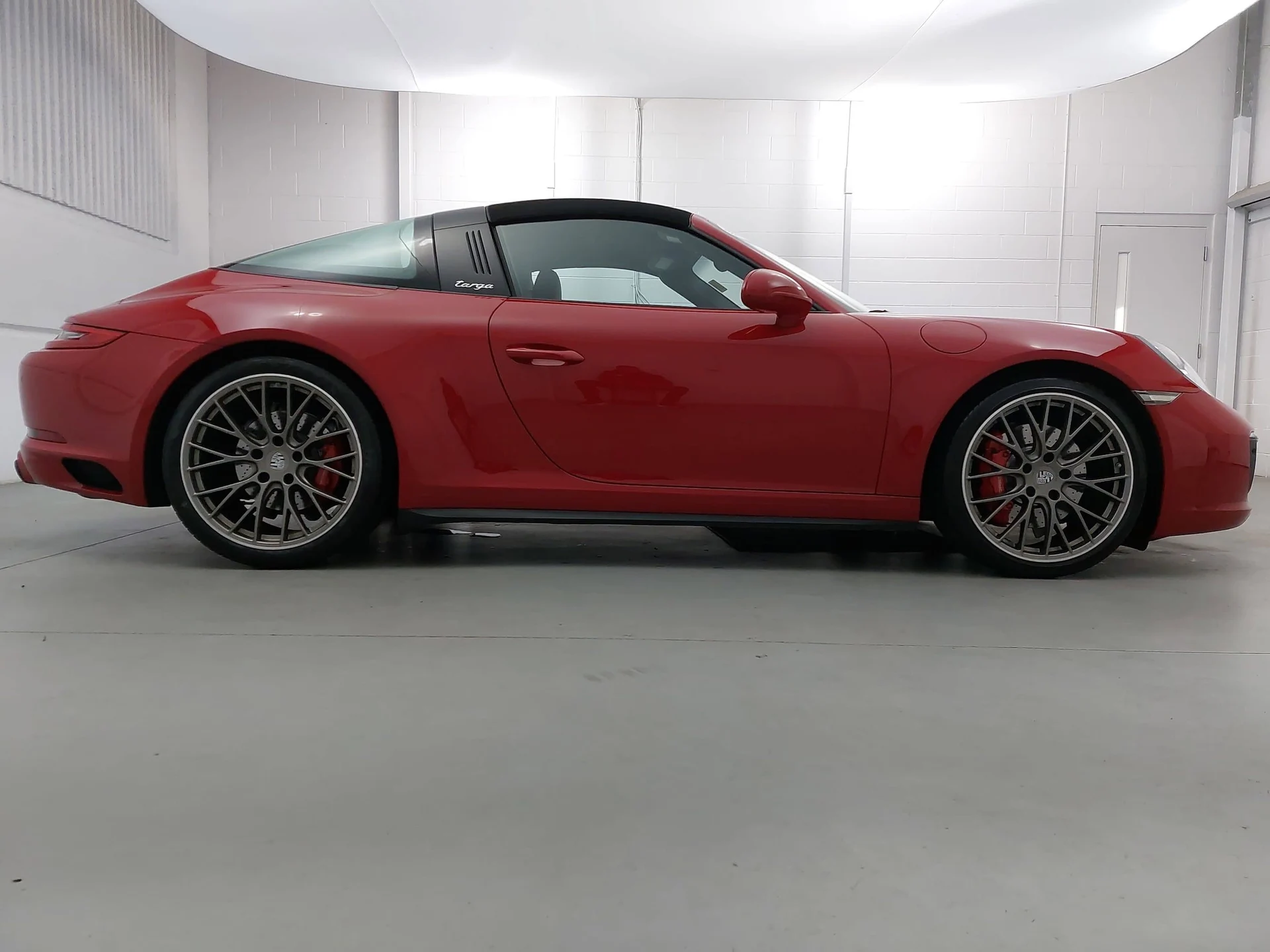 mph007_1522333588_2438a995d93074337b5a77222255acc8x_5929a59d8b