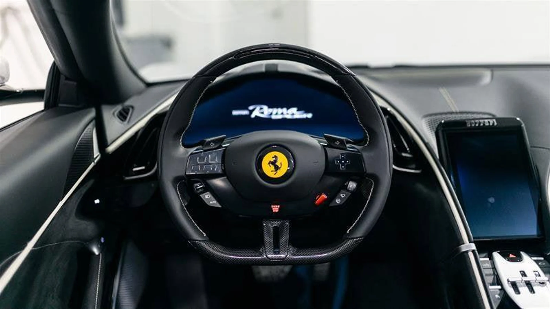 mph007_1523786636_Used_2025_Ferrari_Roma_Spider_Base_1782922911_81e2547fd8