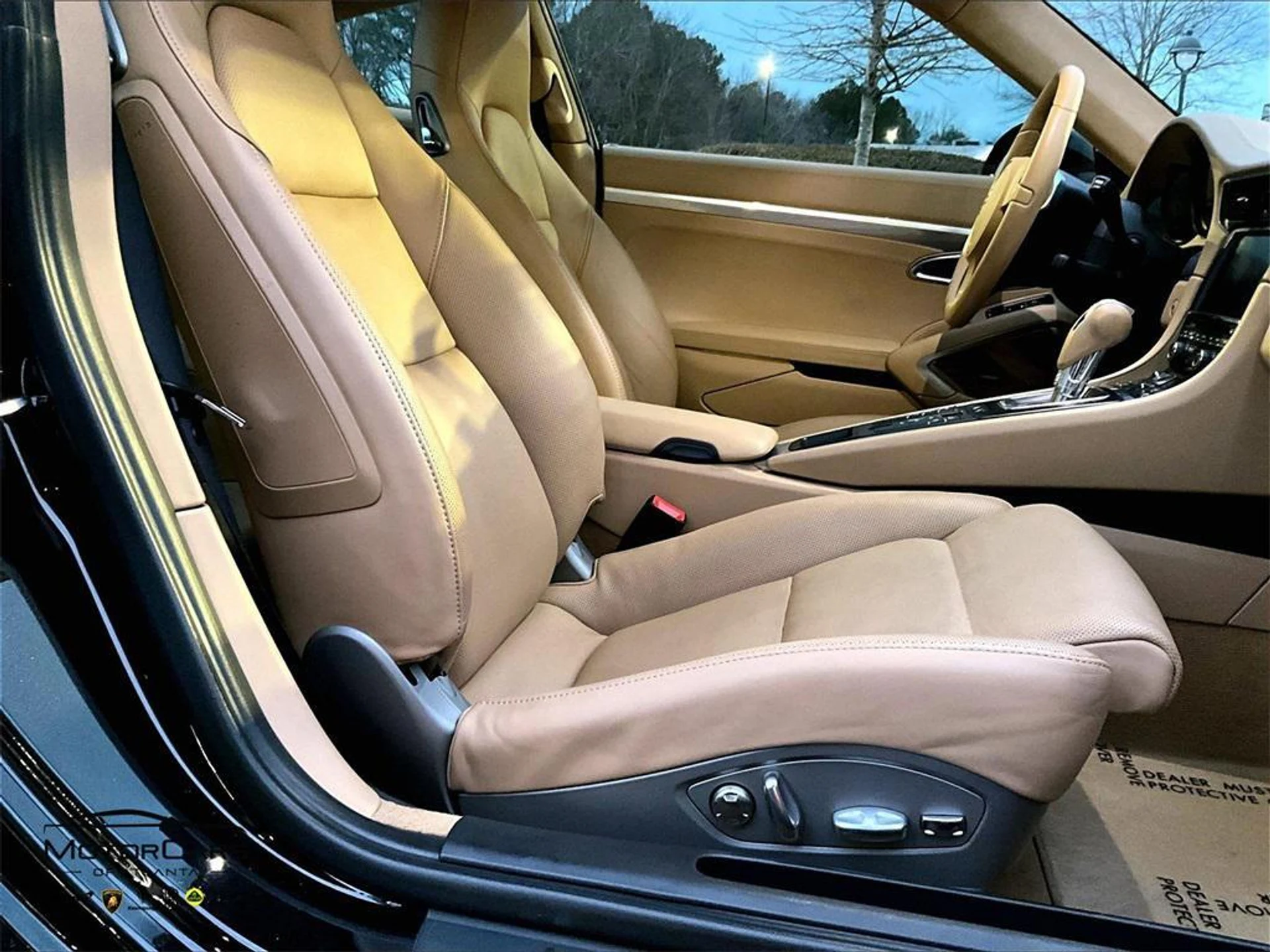 mph007_1524068334_m6_N_Bk_Uxq_OODNBI_Een9nz_Ygr2l_H0_4b2d28bb21