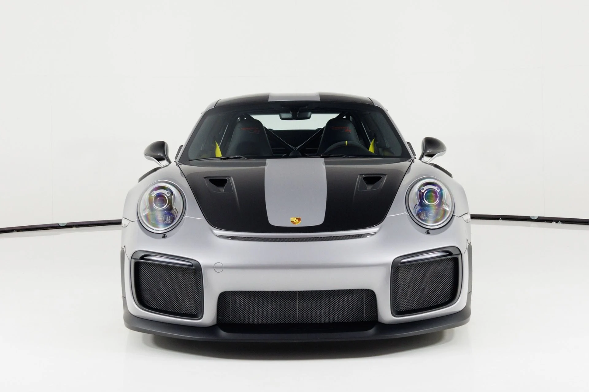 mph007_1529814697_Used_2018_Porsche_911_GT_2_RS_1791916169_d88b9d05bd