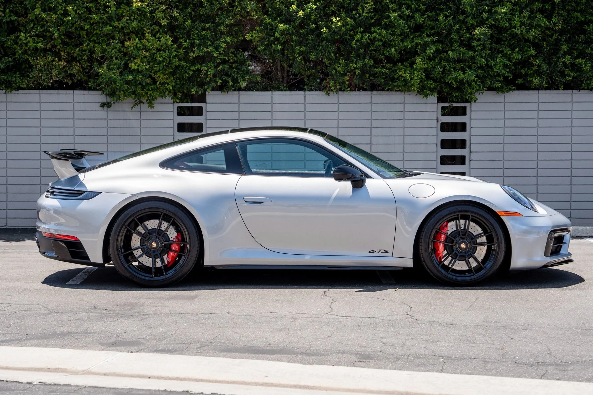 mph007_1532223513_Used_2024_Porsche_911_Carrera_4_GTS_1751586993_b224af8818