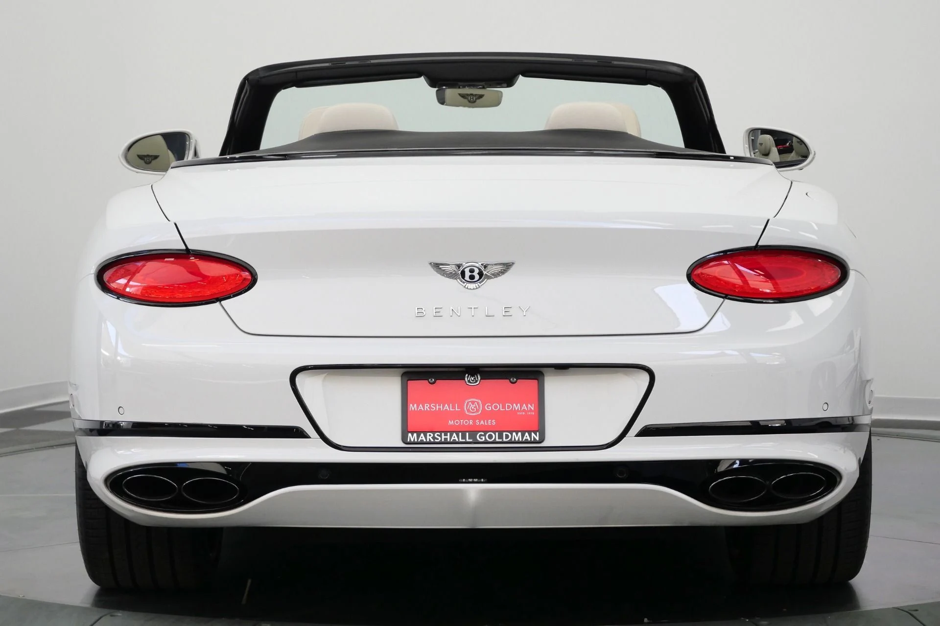 mph007_153243407_Used_2022_Bentley_Continental_GTC_V8_Mulliner_Specification_Front_Seat_Comfort_Specification_1775574655_895c382bb4