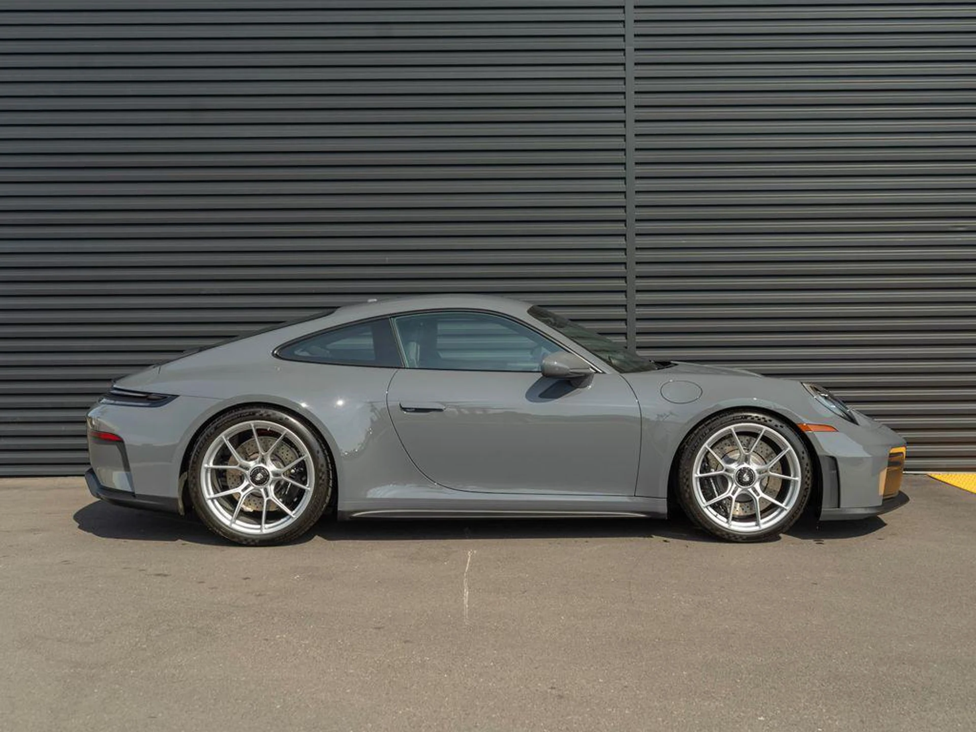 mph007_1532543442_0_W_i_R_Msq_K_Yd_Hfa_I5klnu_M9h_Q0_OY_d937efc096