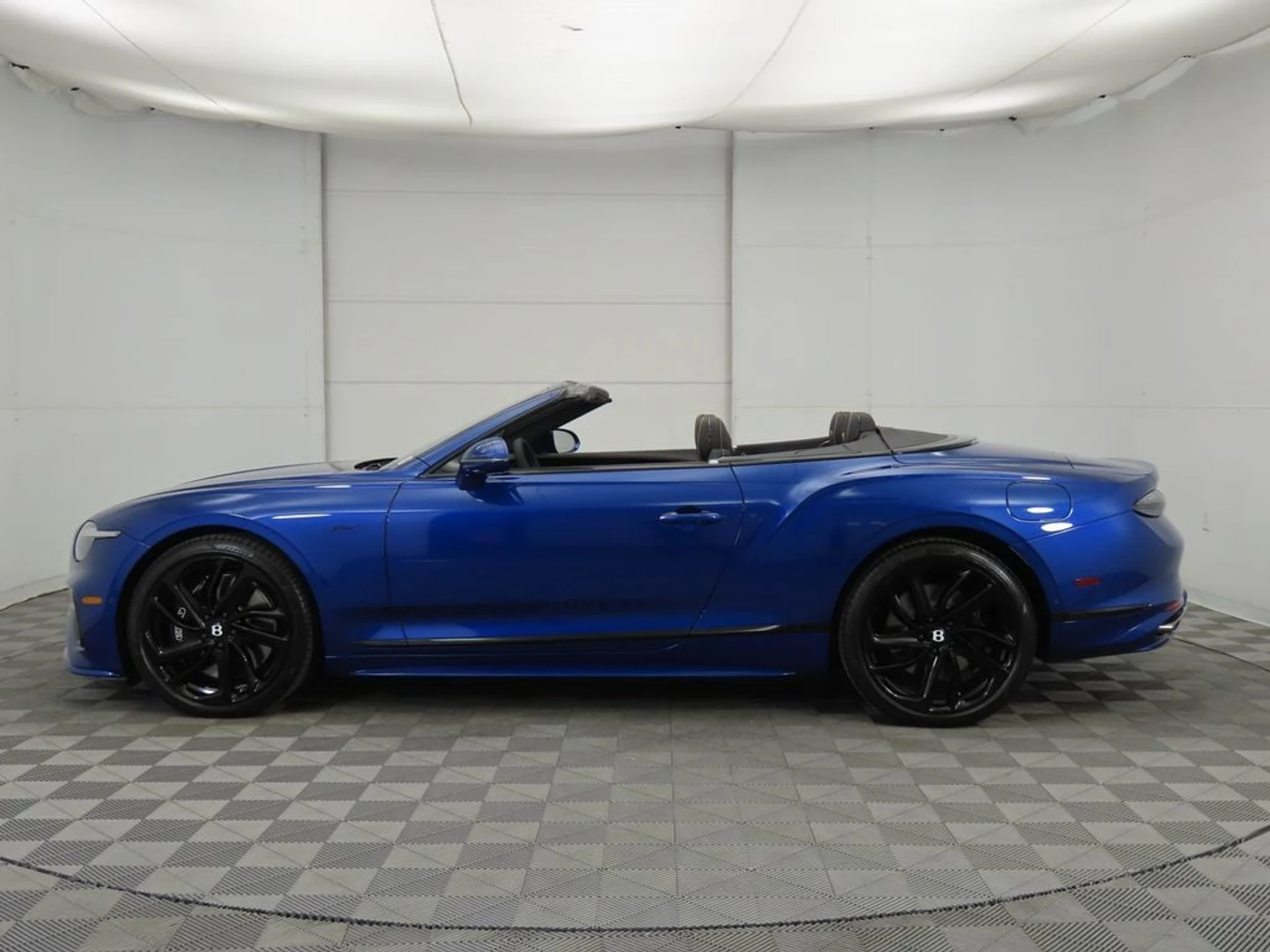 mph007_1537408675_new_2025_bentley_continental_gtspeedconvertible_8119_22891450_8_1024_d3fbdcbc3b