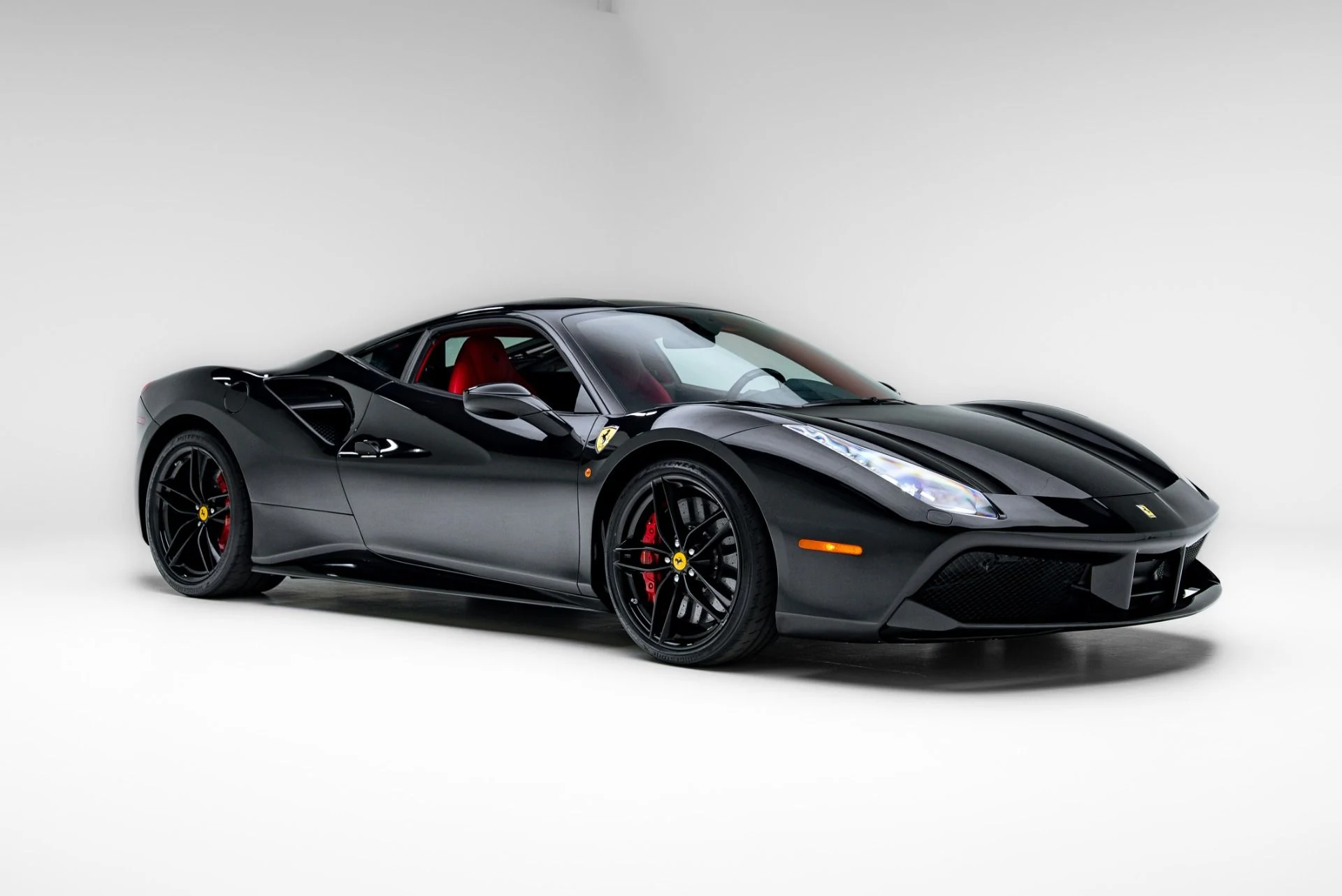 mph007_1541206056_Used_2019_Ferrari_488_GTB_1778776407_14261ce0f9
