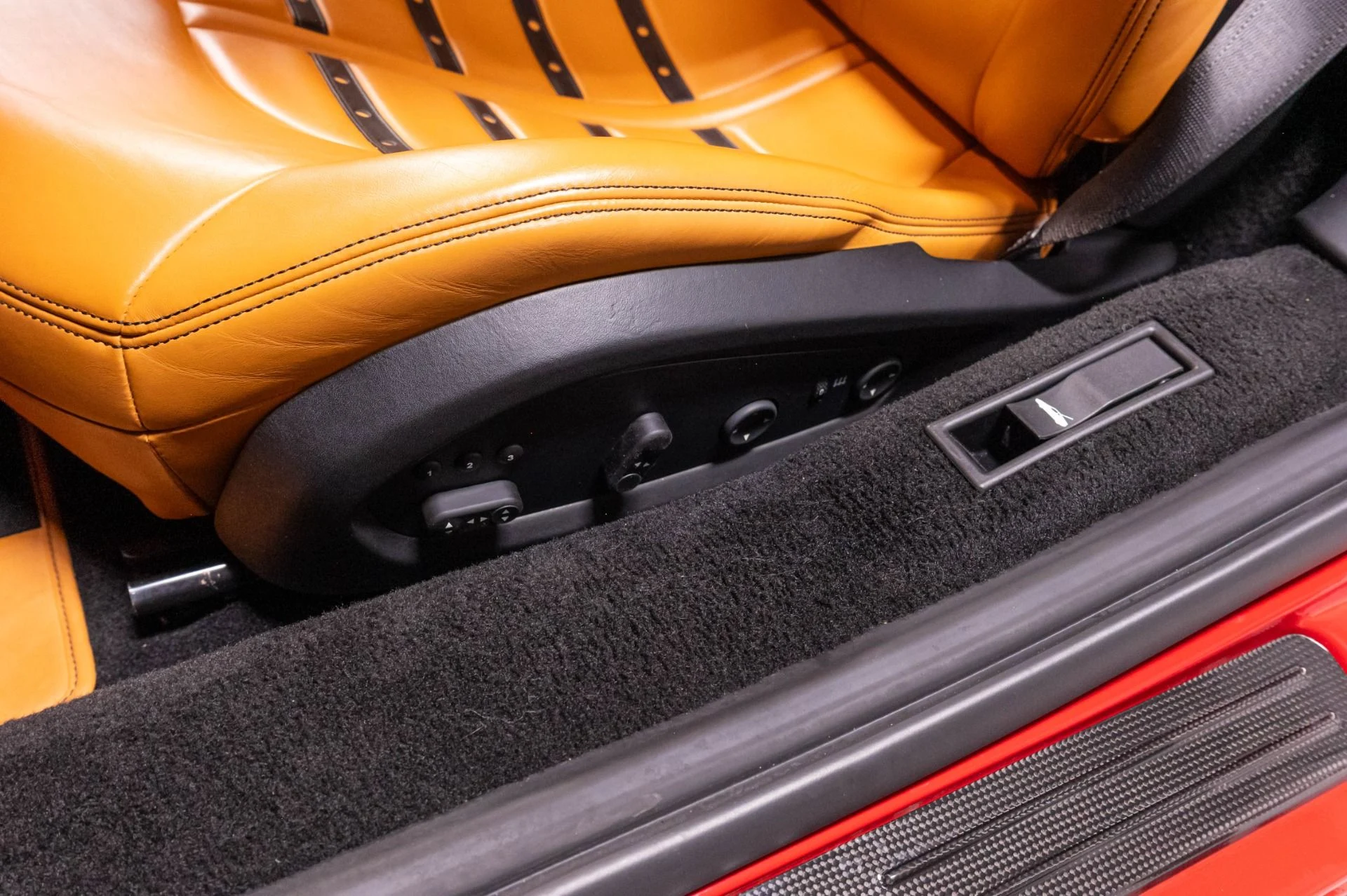 mph007_1541553973_Used_2016_Ferrari_488_GTB_Base_1786739780_2d093e2f15