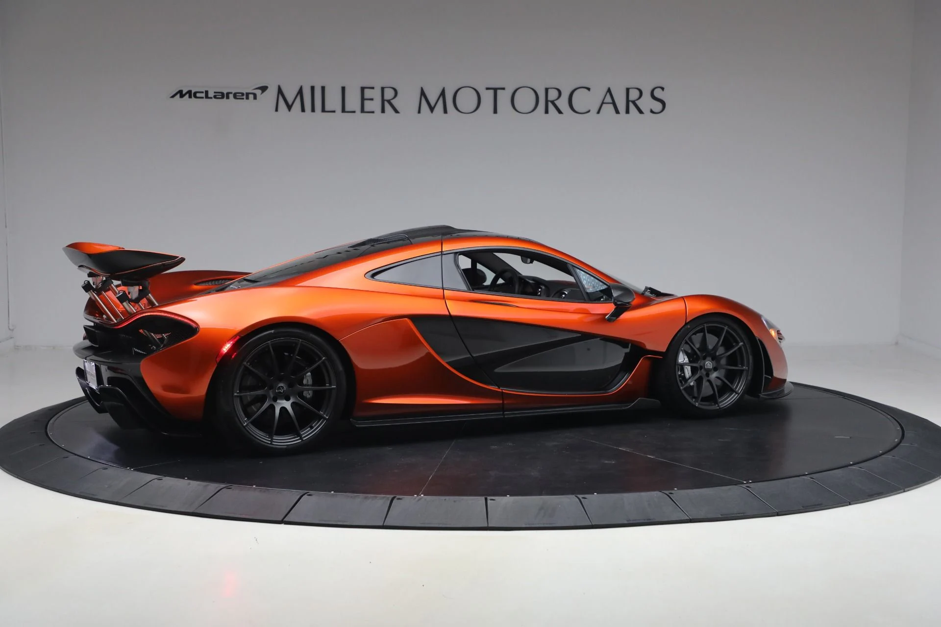 mph007_1546630038_Used_2015_Mc_Laren_P1_ae4e4c17a5