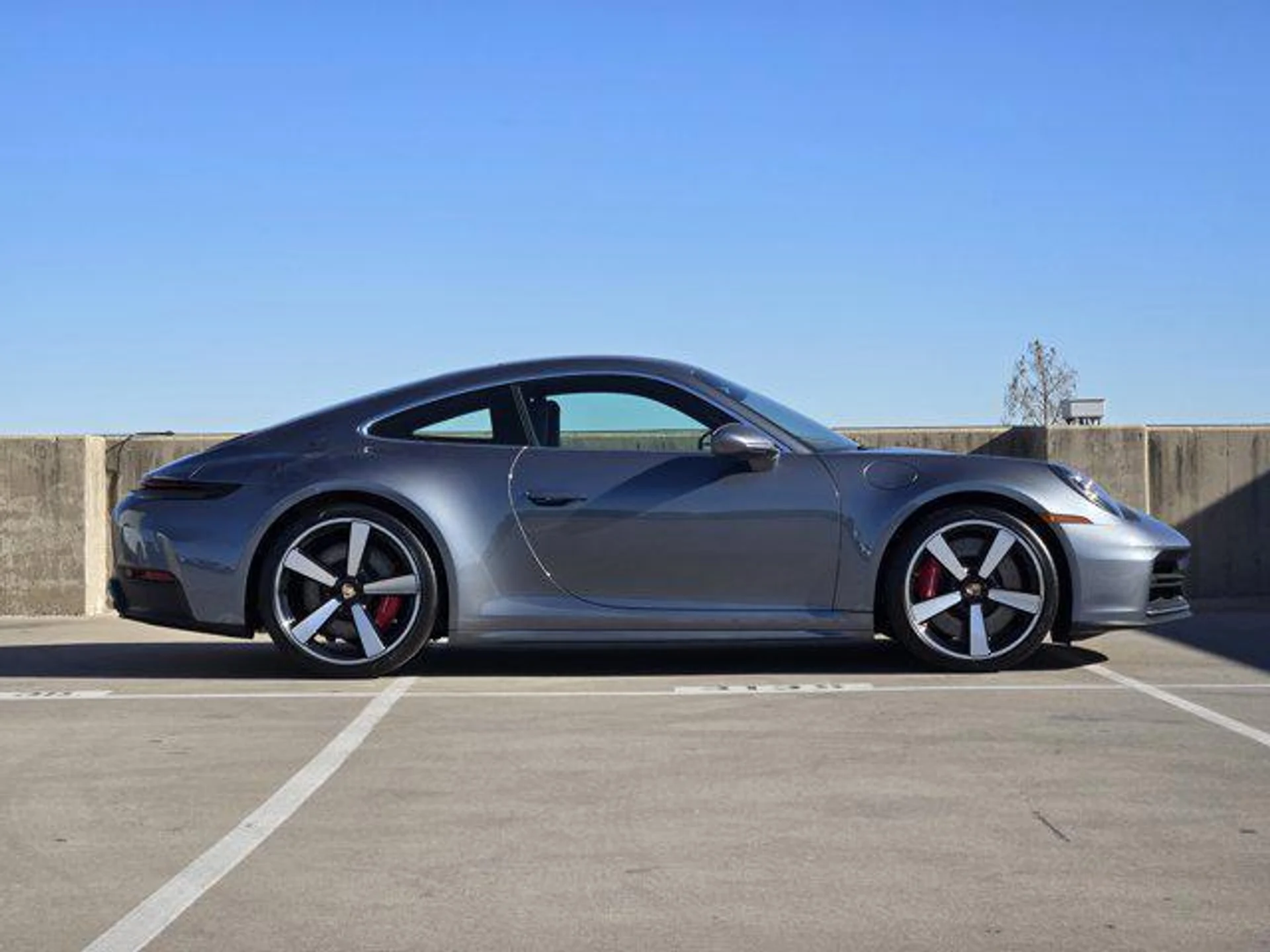 mph007_1551822549_P_Kj7_Kz_GYMF_0pphz1u_H_Jg_Glv_Y5_J4_24e9bac2d9